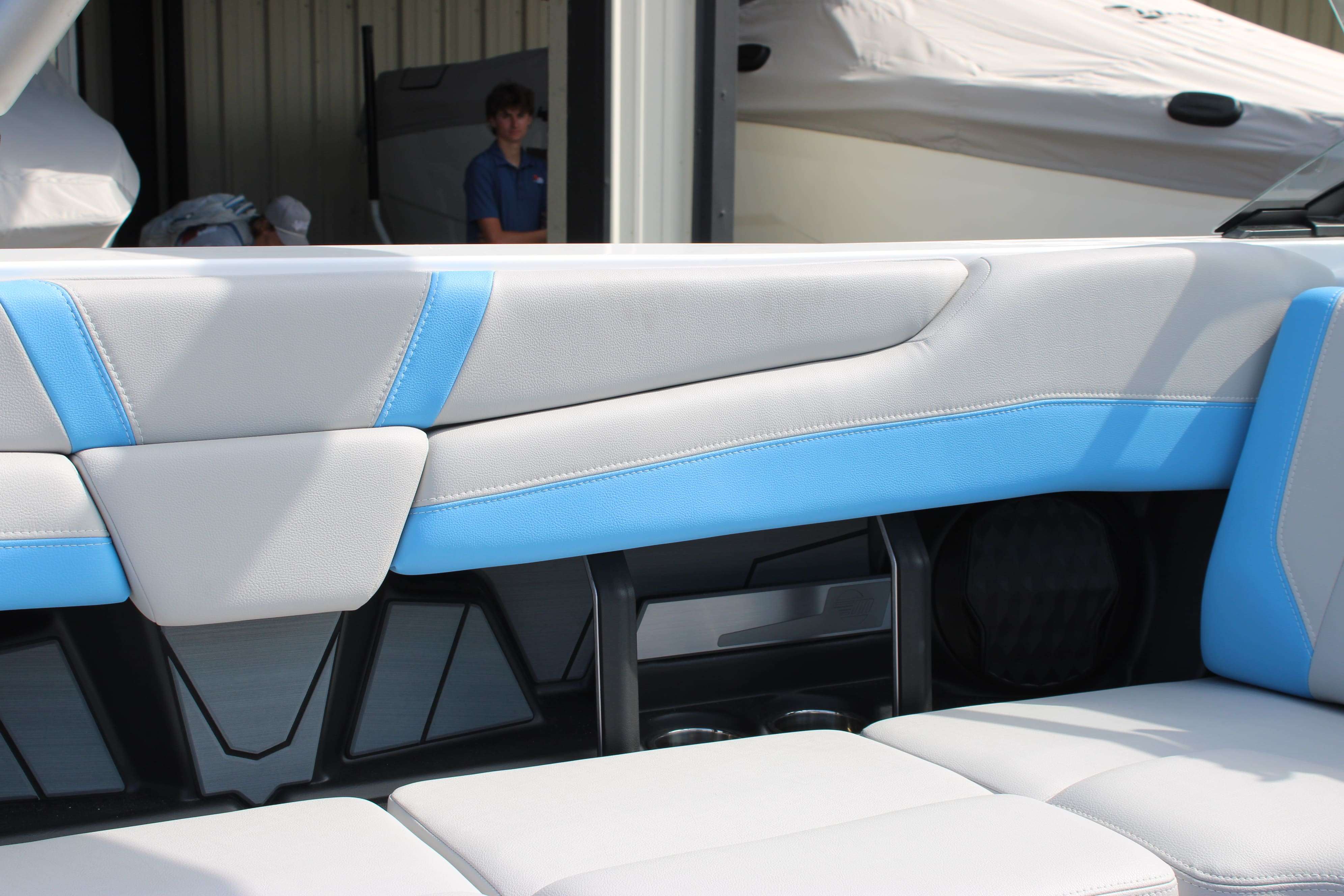 2026 Malibu Boats Wakesetter 21 LX-17