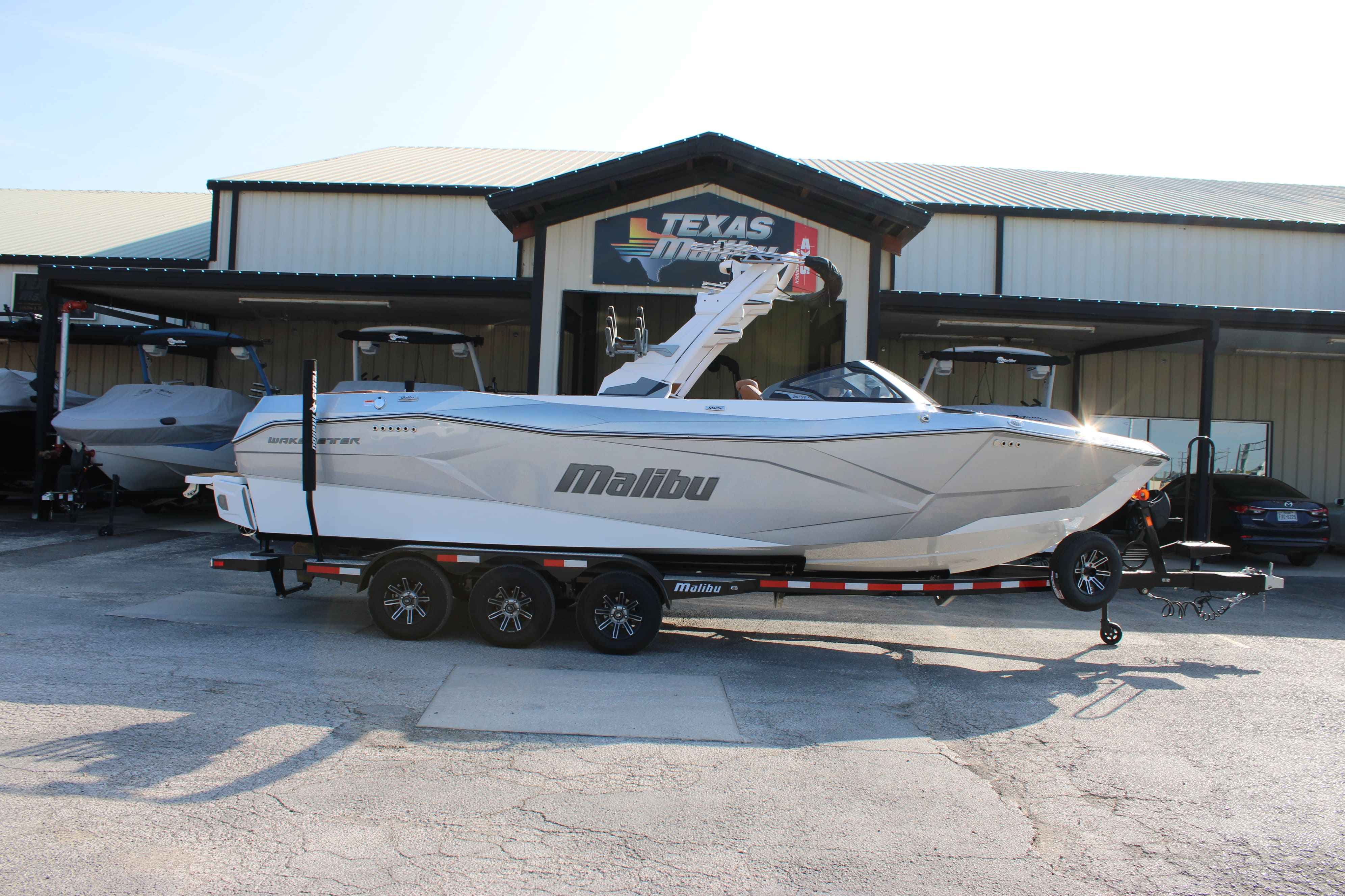 2026 Malibu Boats Wakesetter 26 LSV