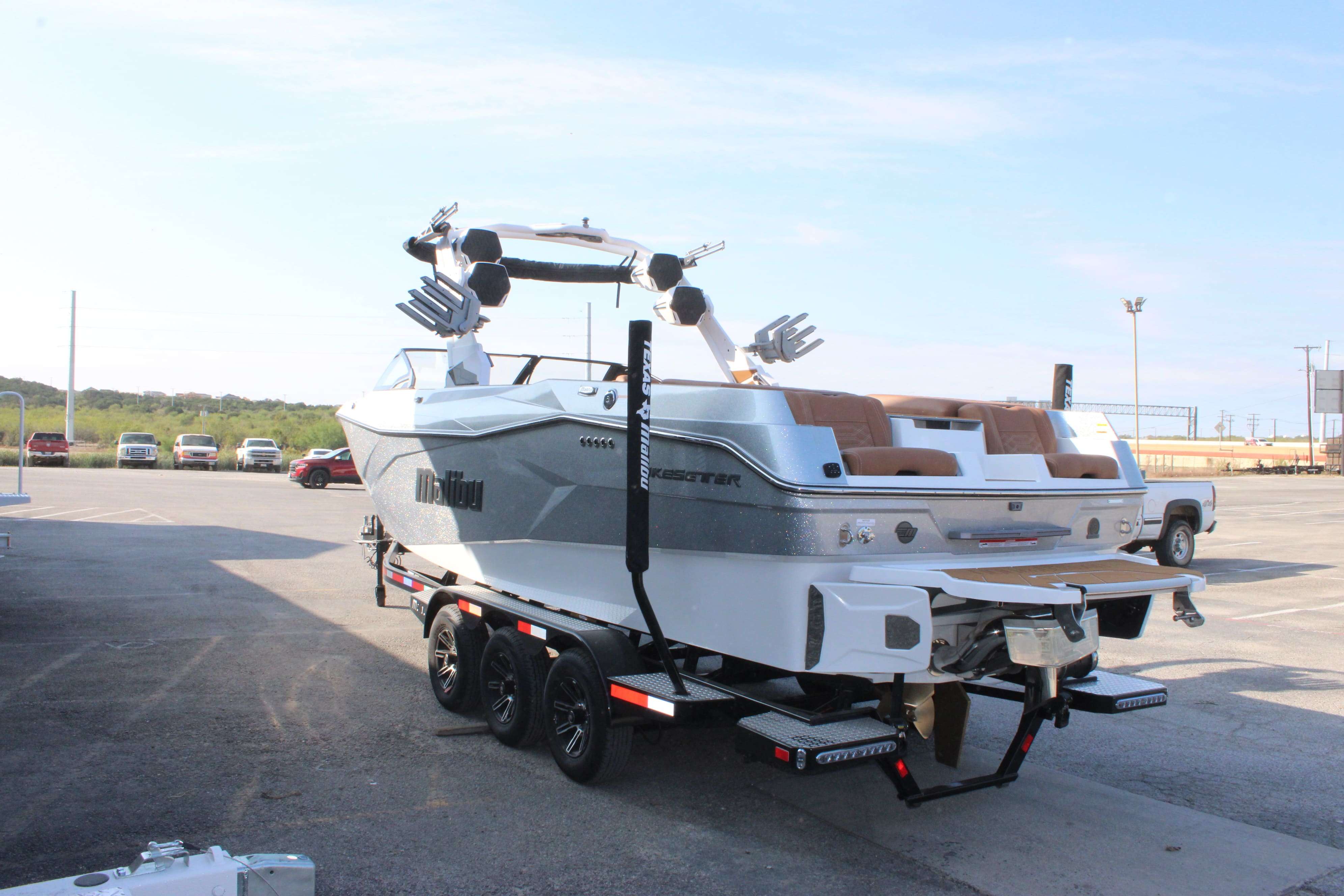 2026 Malibu Boats Wakesetter 26 LSV-5