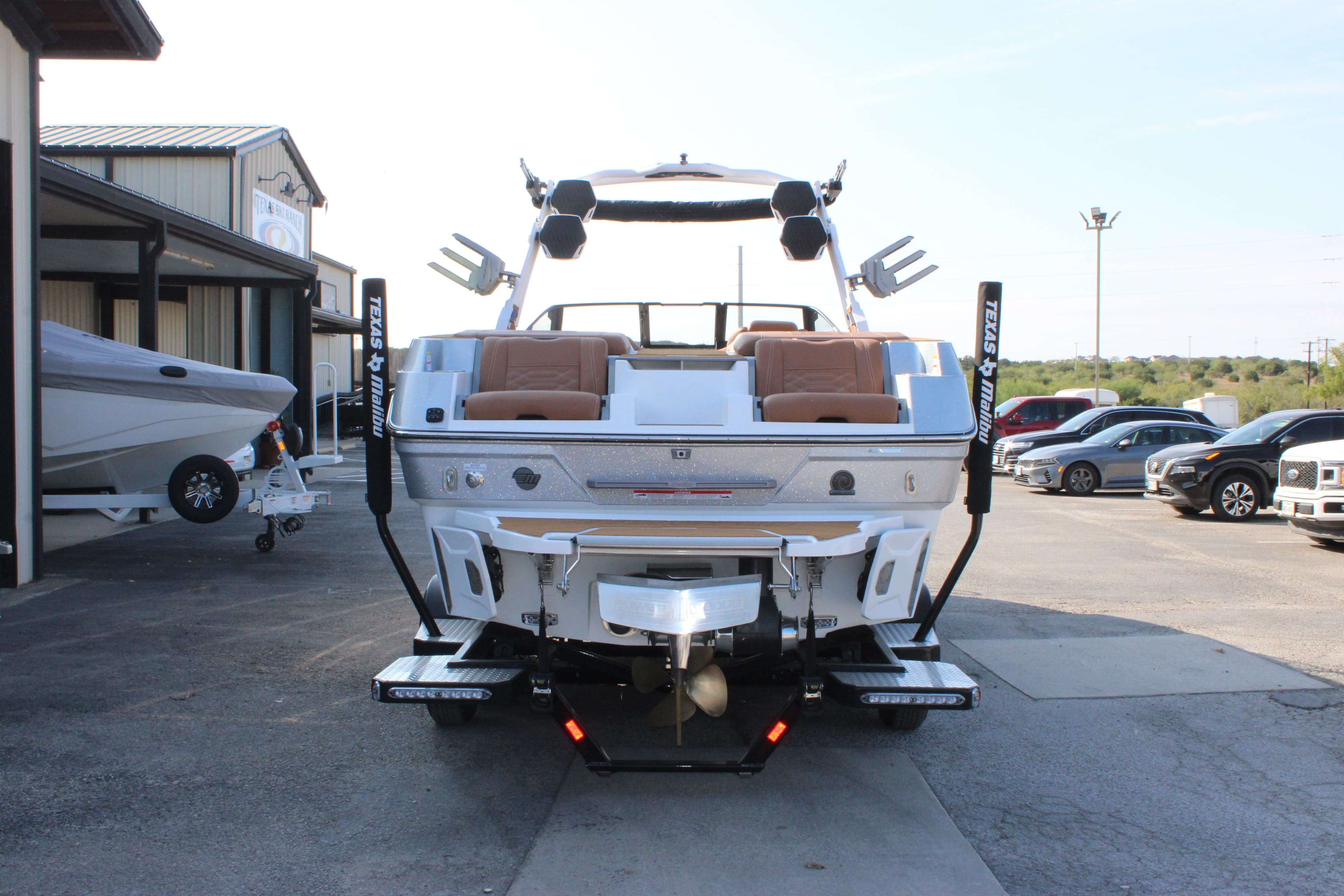 2026 Malibu Boats Wakesetter 26 LSV-7