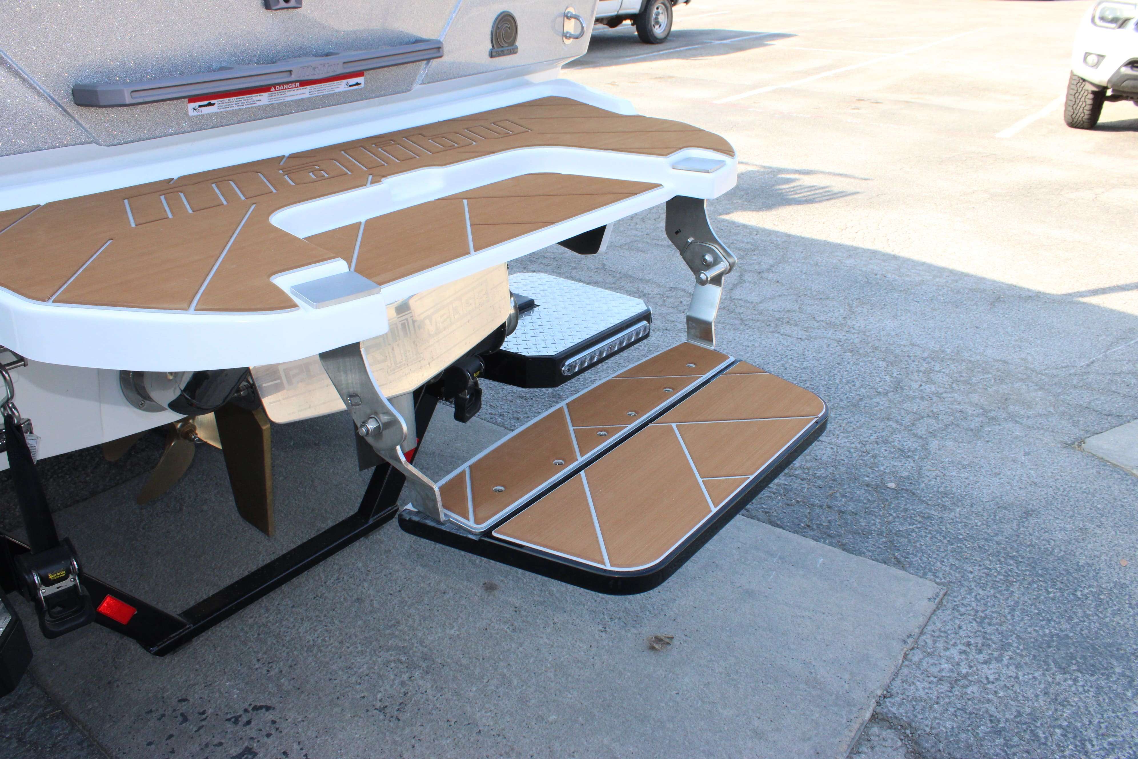 2026 Malibu Boats Wakesetter 26 LSV-8