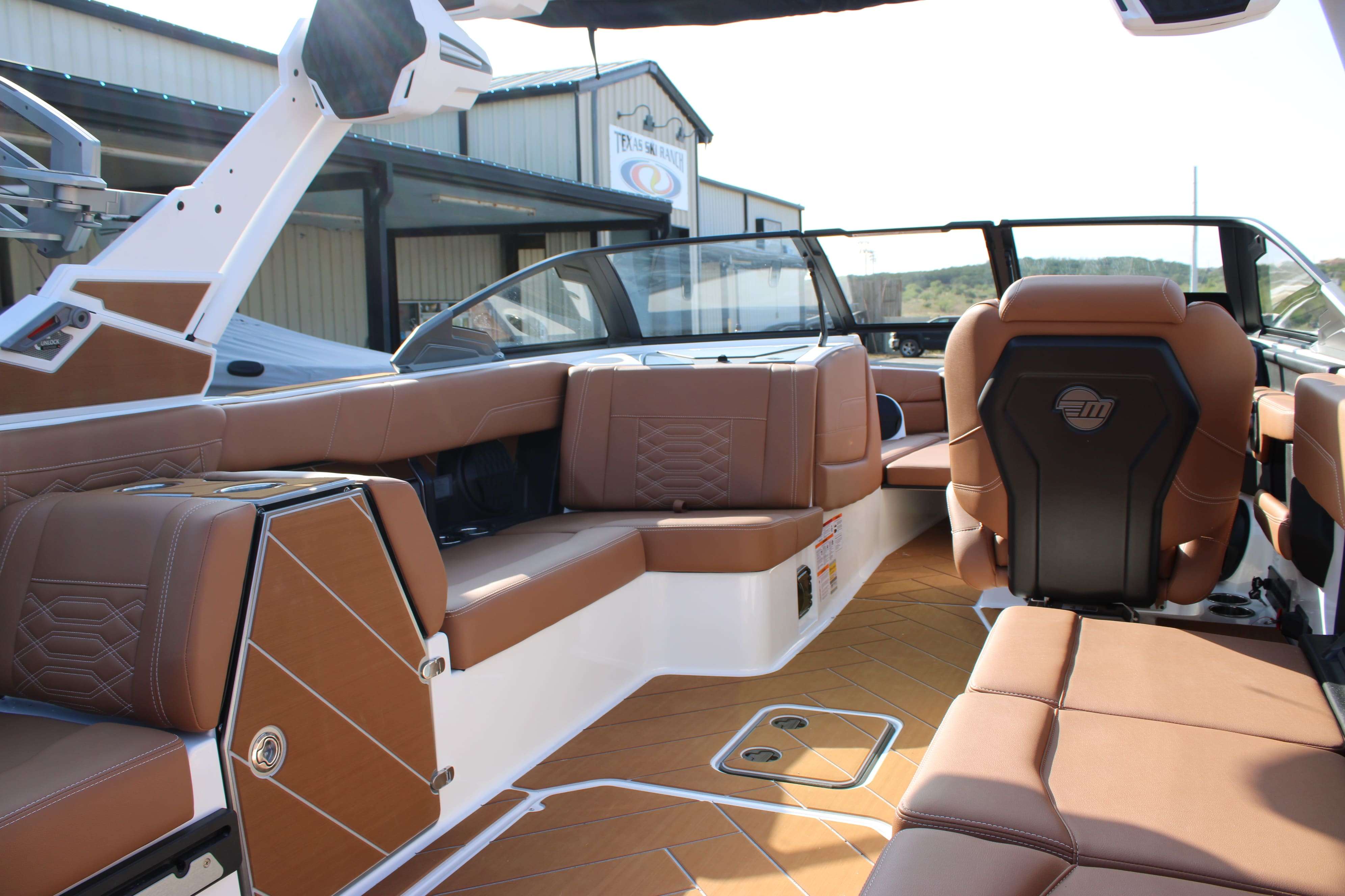 2026 Malibu Boats Wakesetter 26 LSV-13