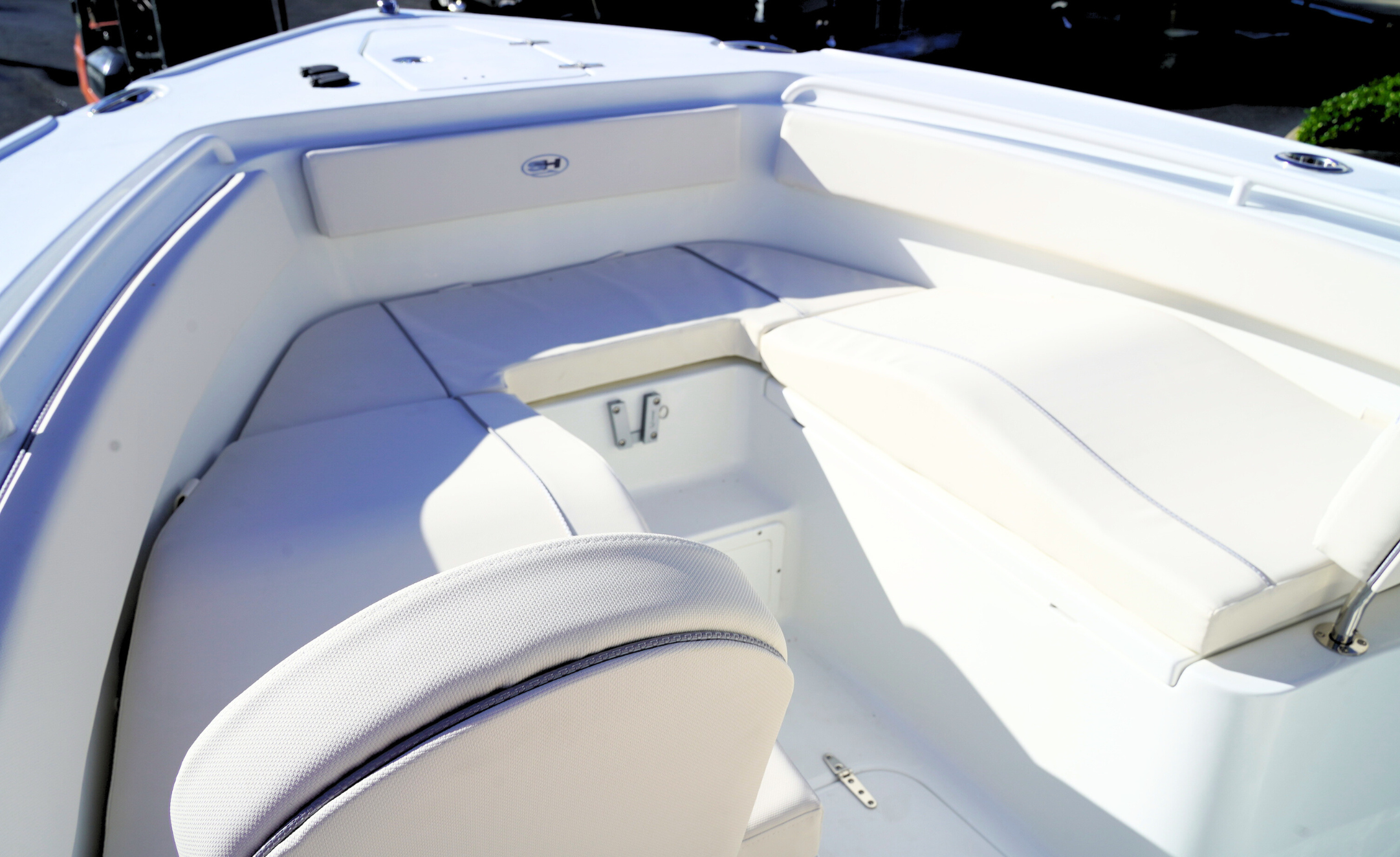 2026 Sea Hunt Ultra 265 SE-17