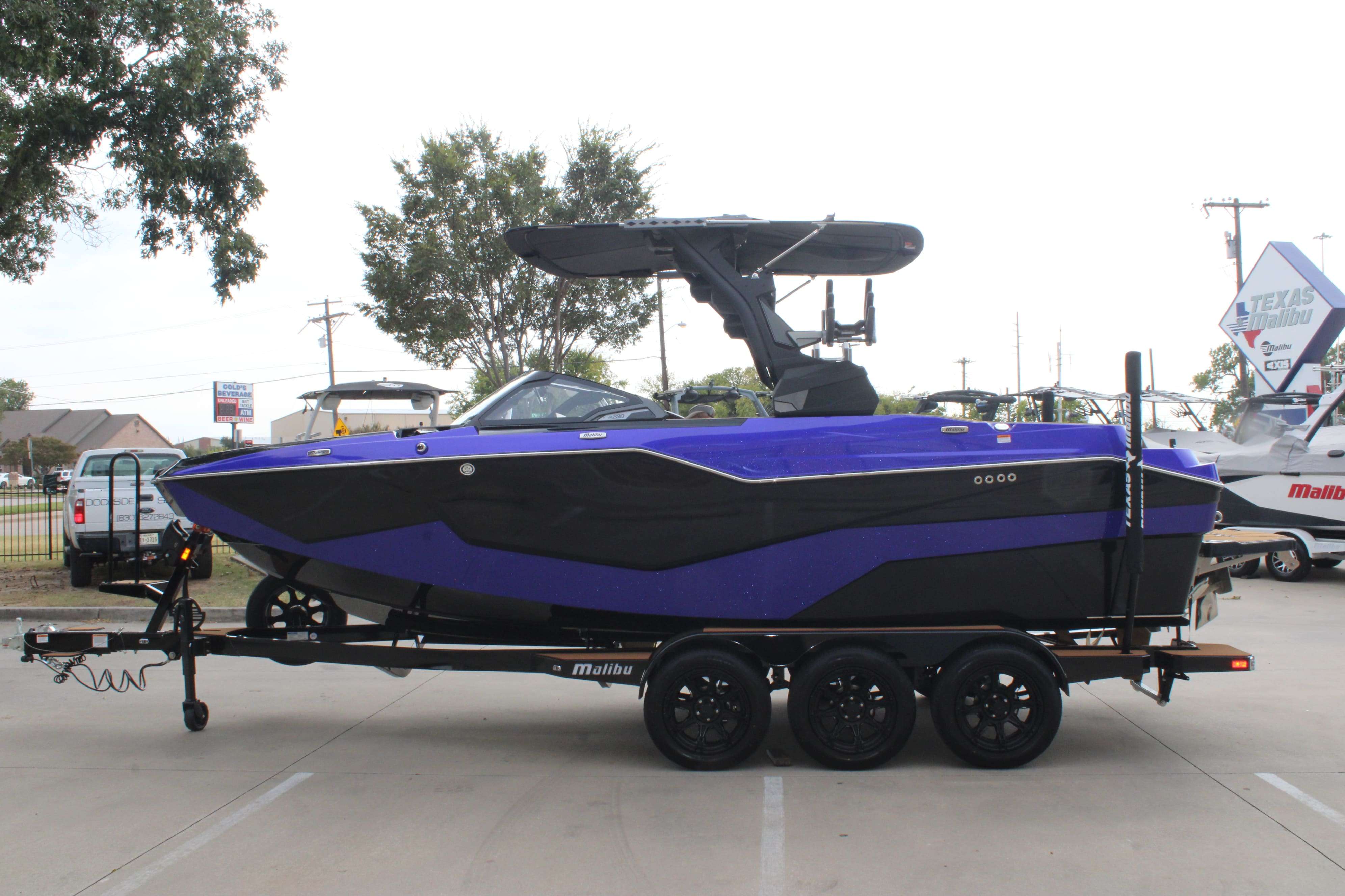 2026 Malibu Boats M230-5