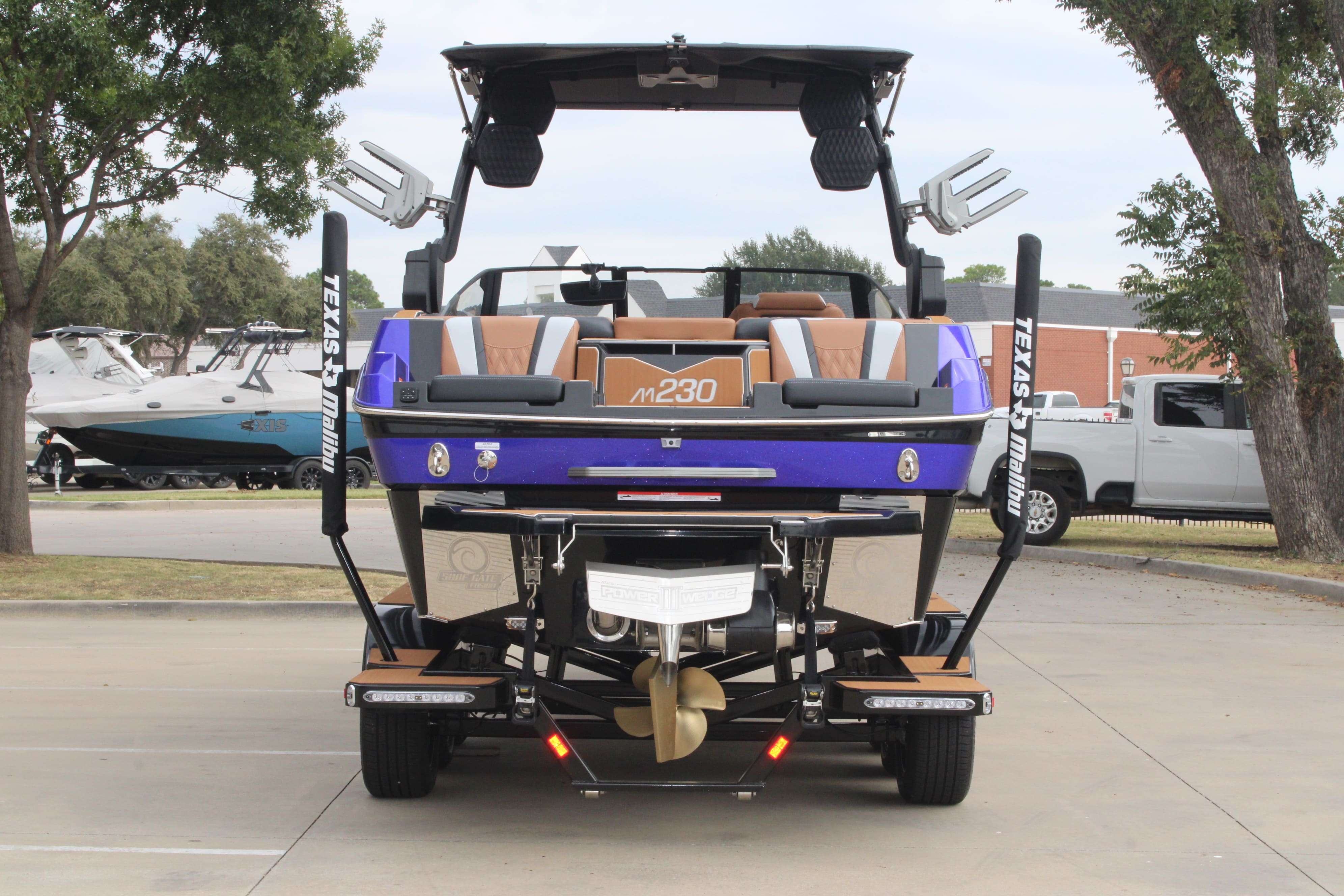 2026 Malibu Boats M230-7