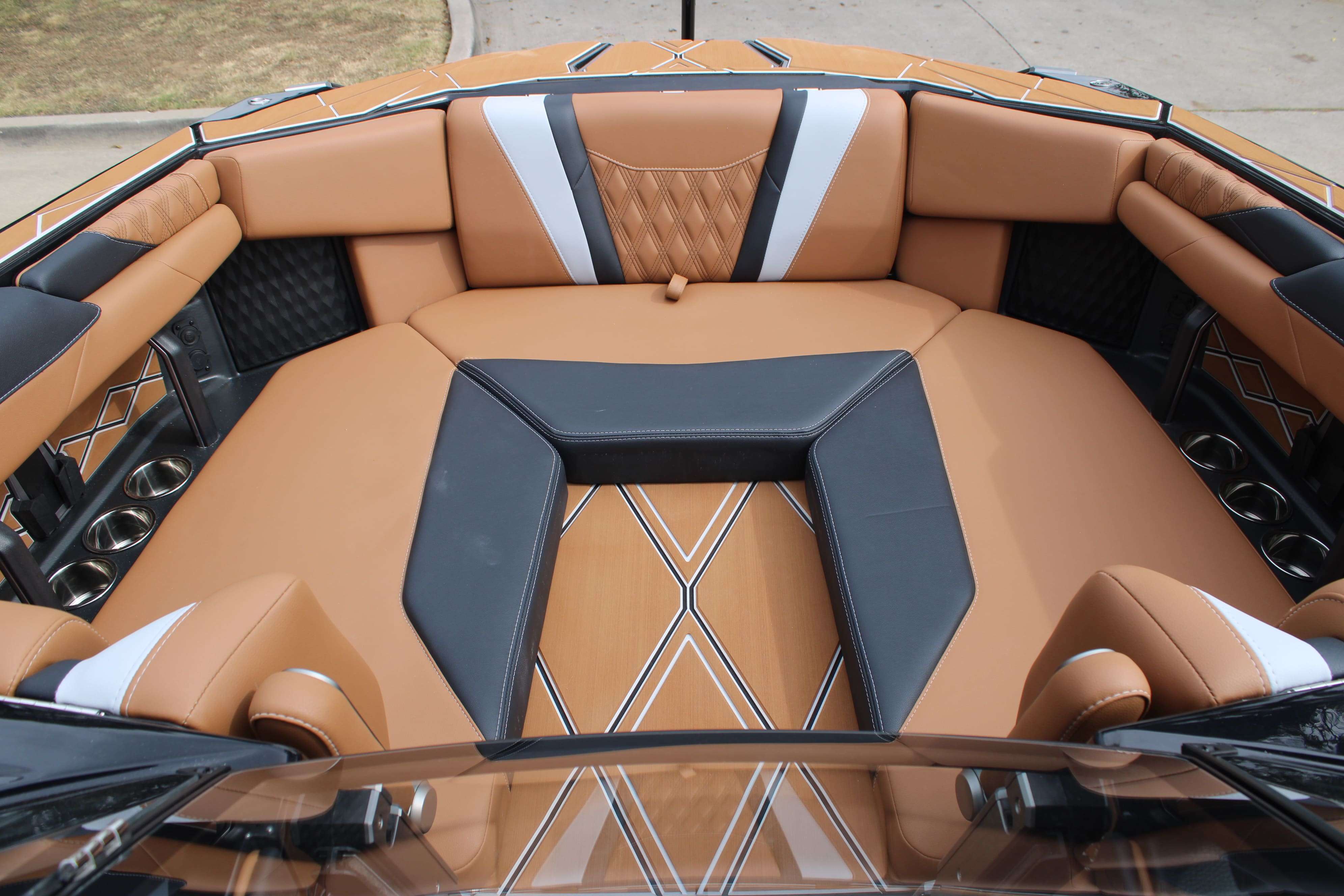 2026 Malibu Boats M230-19