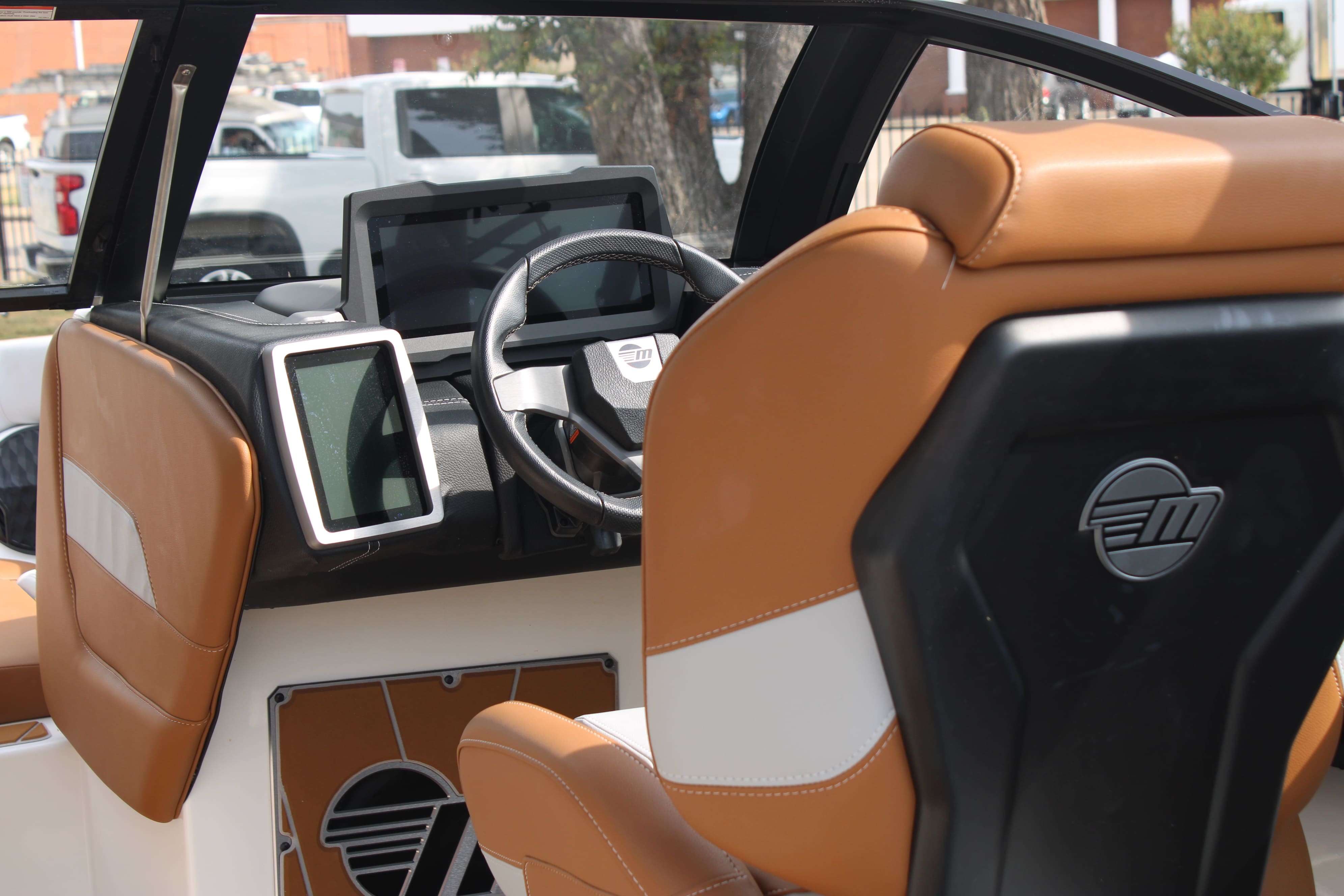 2023 Malibu Boats Wakesetter 23 LSV-18