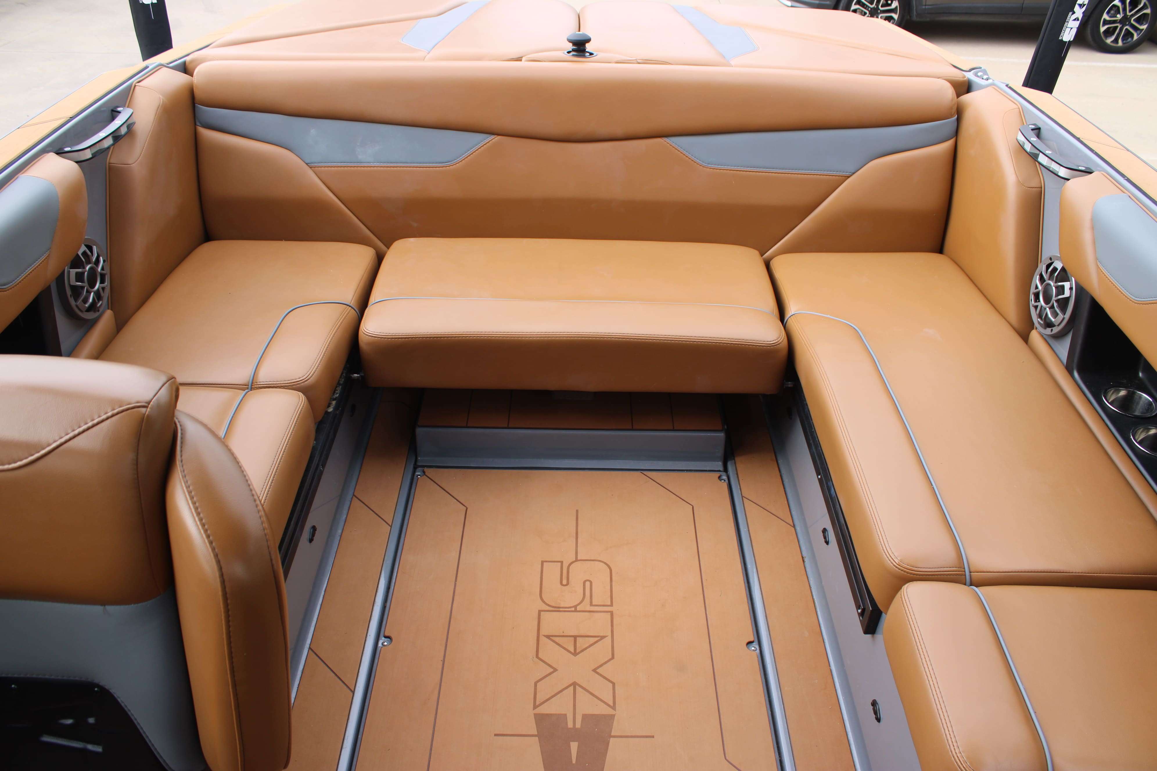 2021 Axis Wake Research Core Series A22-15