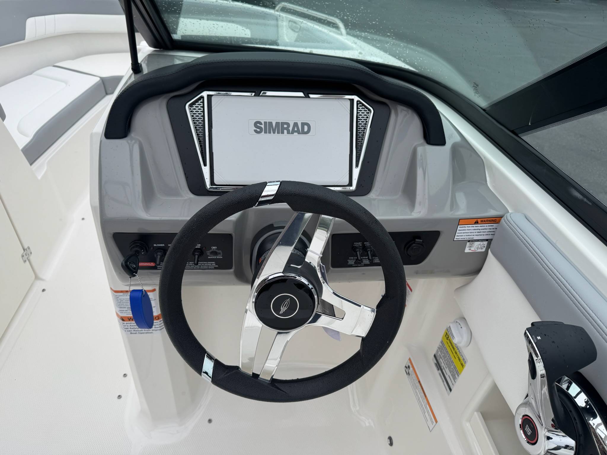 2026 Chaparral 23 SSi-8