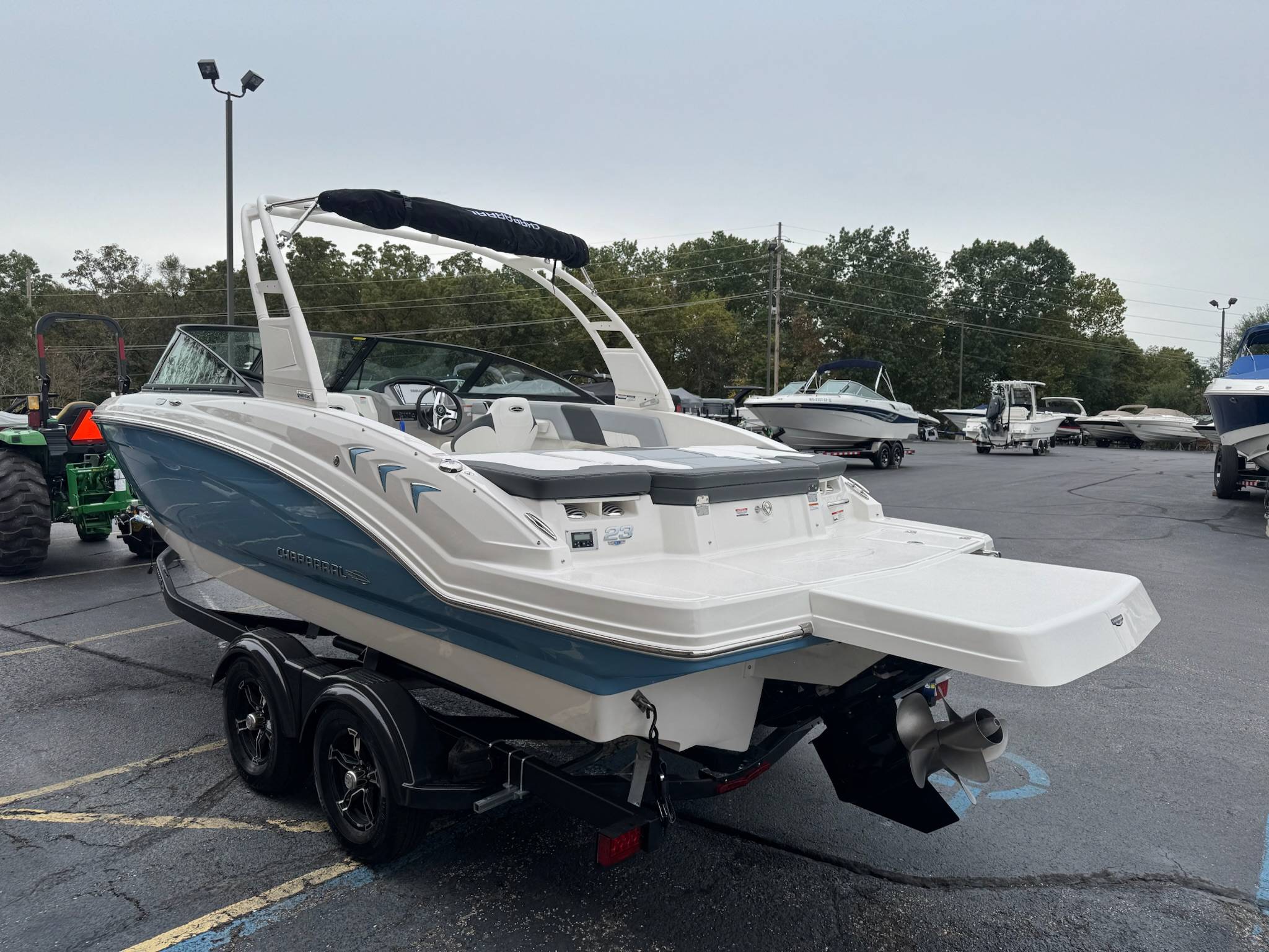 2026 Chaparral 23 SSi-4