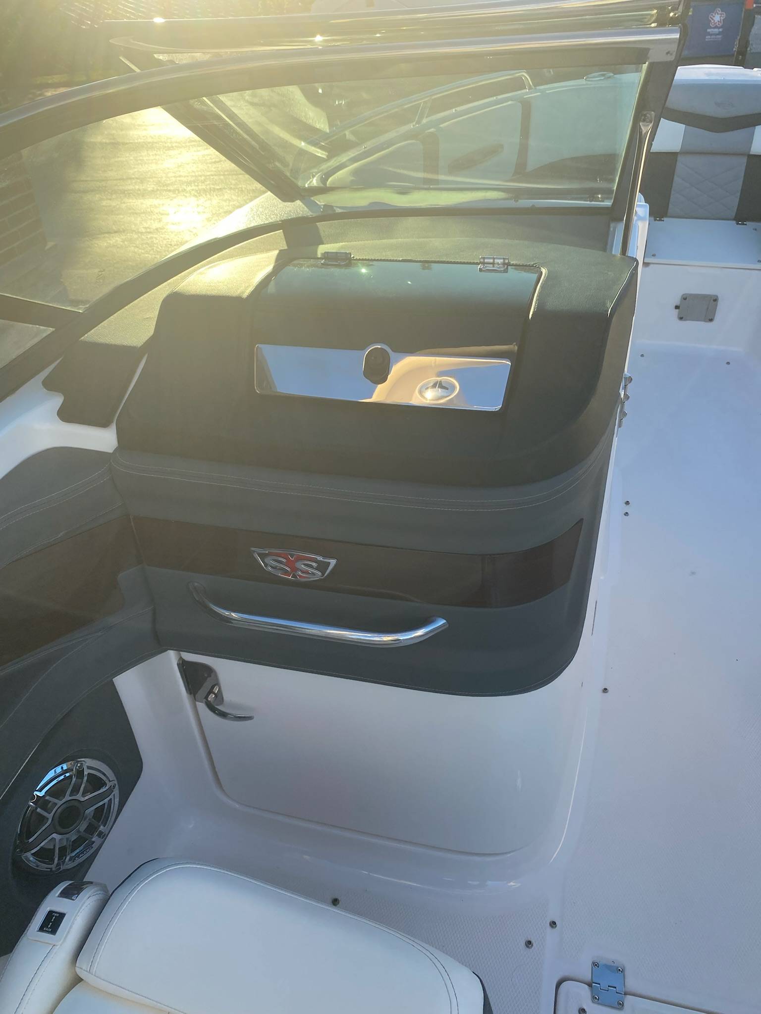 2023 Chaparral 287 SSX-7