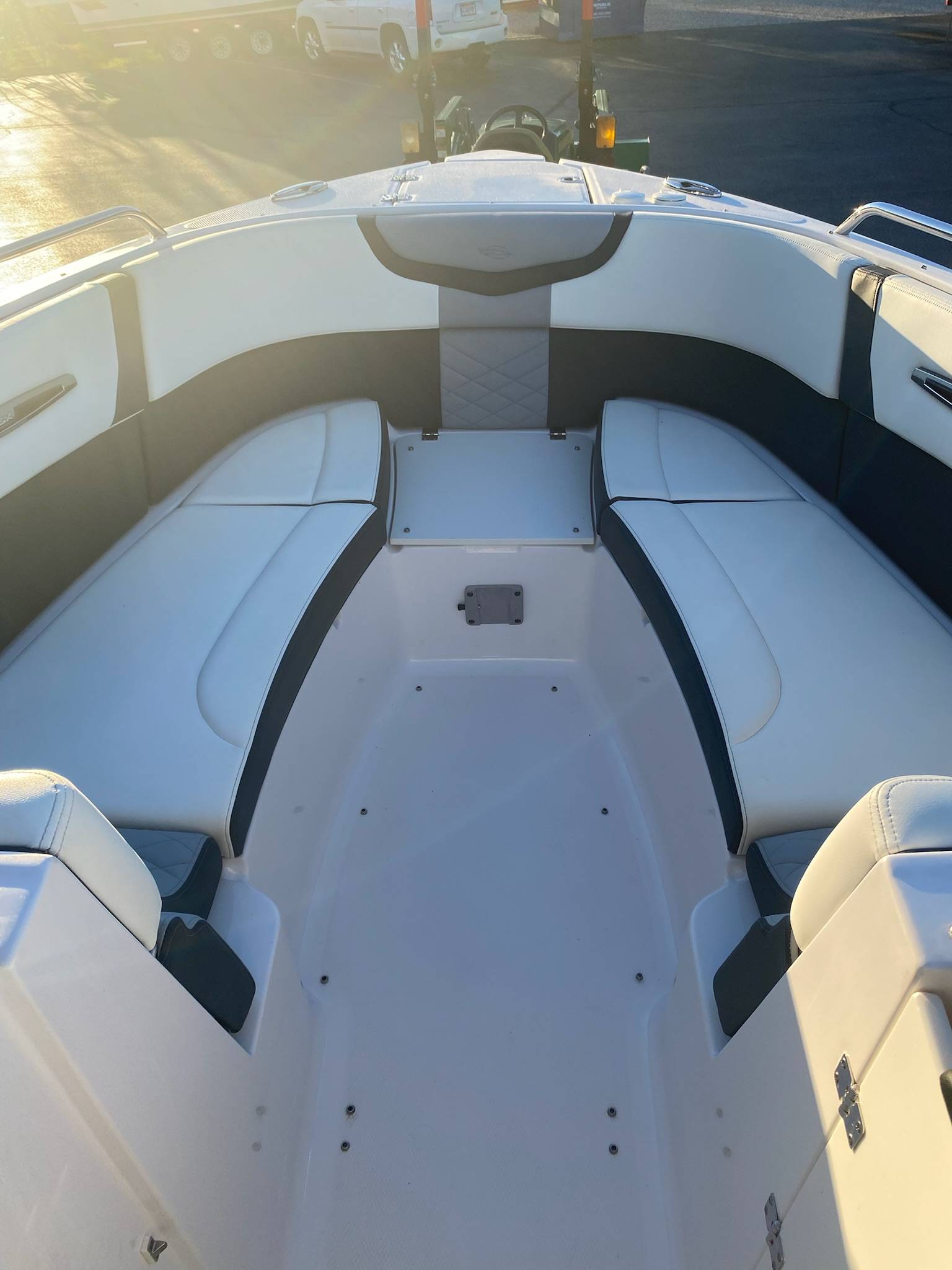 2023 Chaparral 287 SSX-9