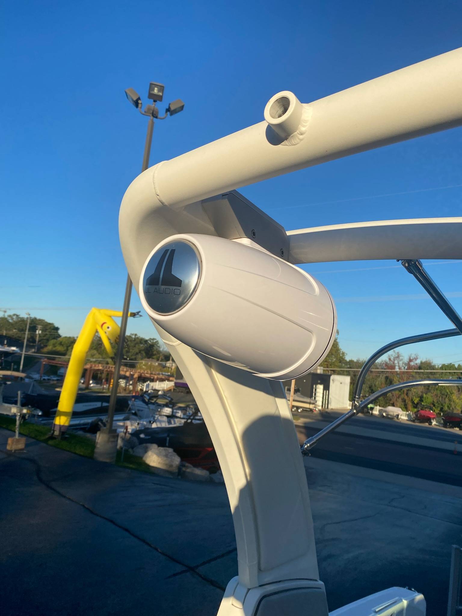 2023 Chaparral 287 SSX-11