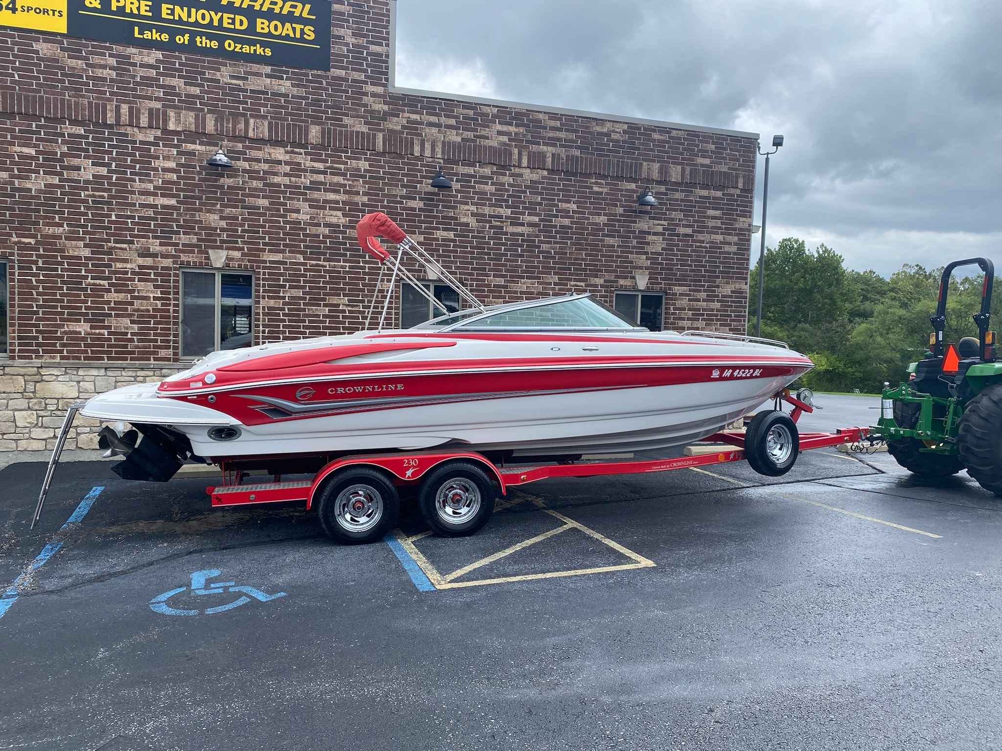 2006 Crownline 230 LS-1