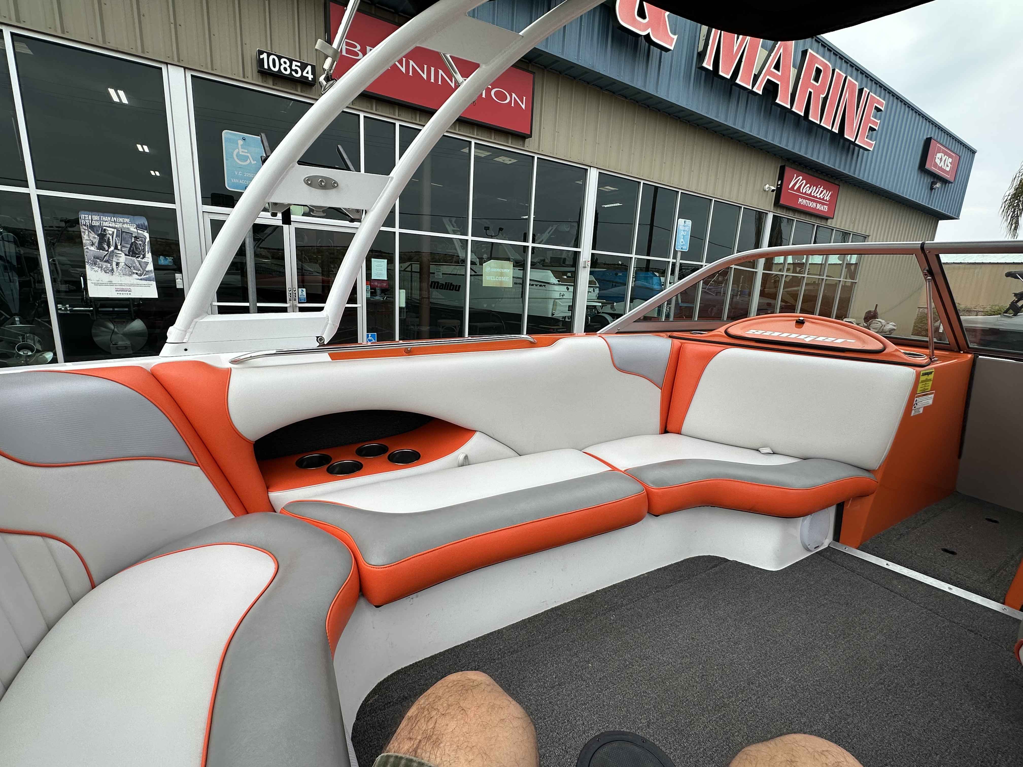 2017 Sanger V215 SX-10