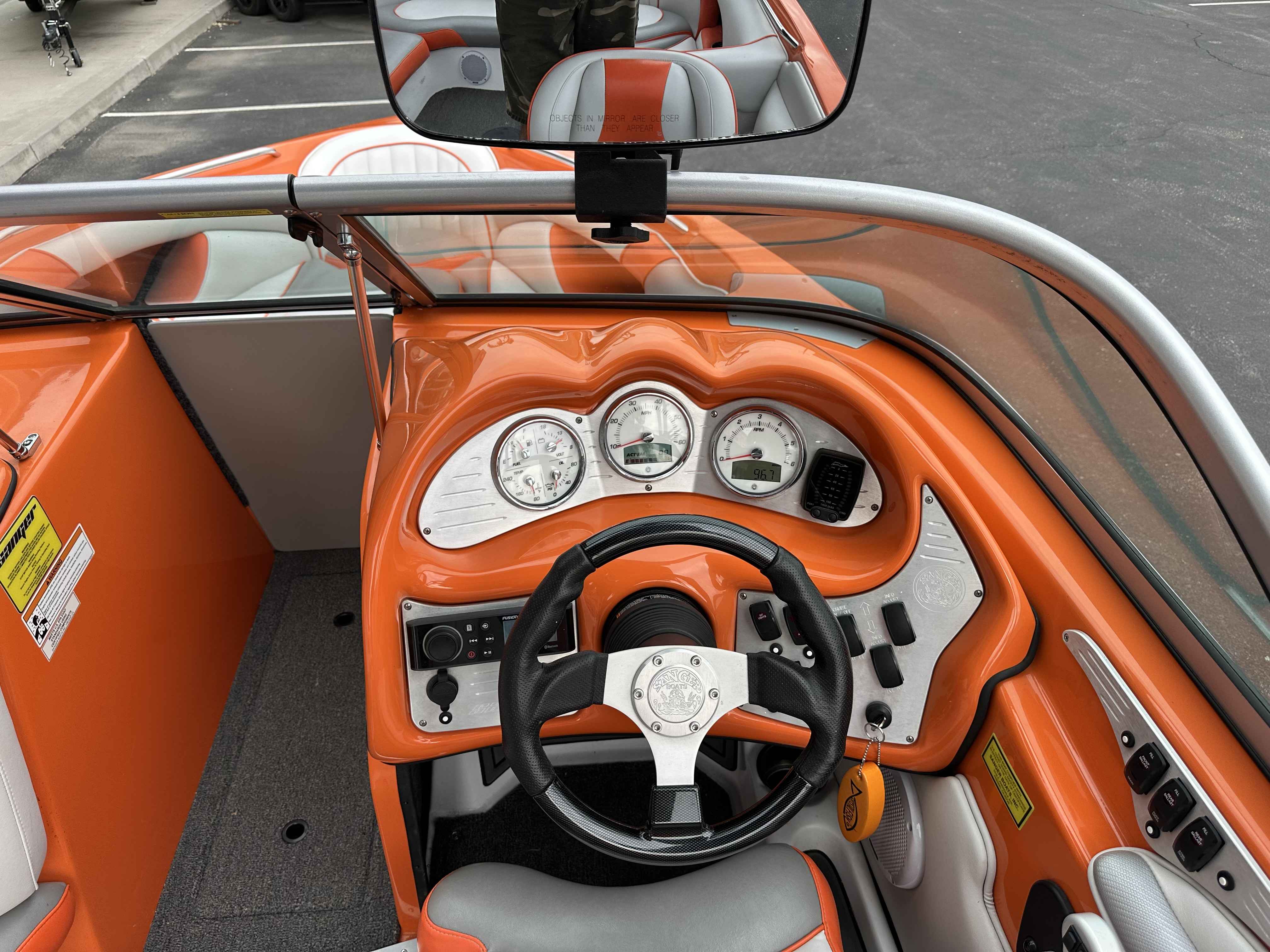 2017 Sanger V215 SX-12