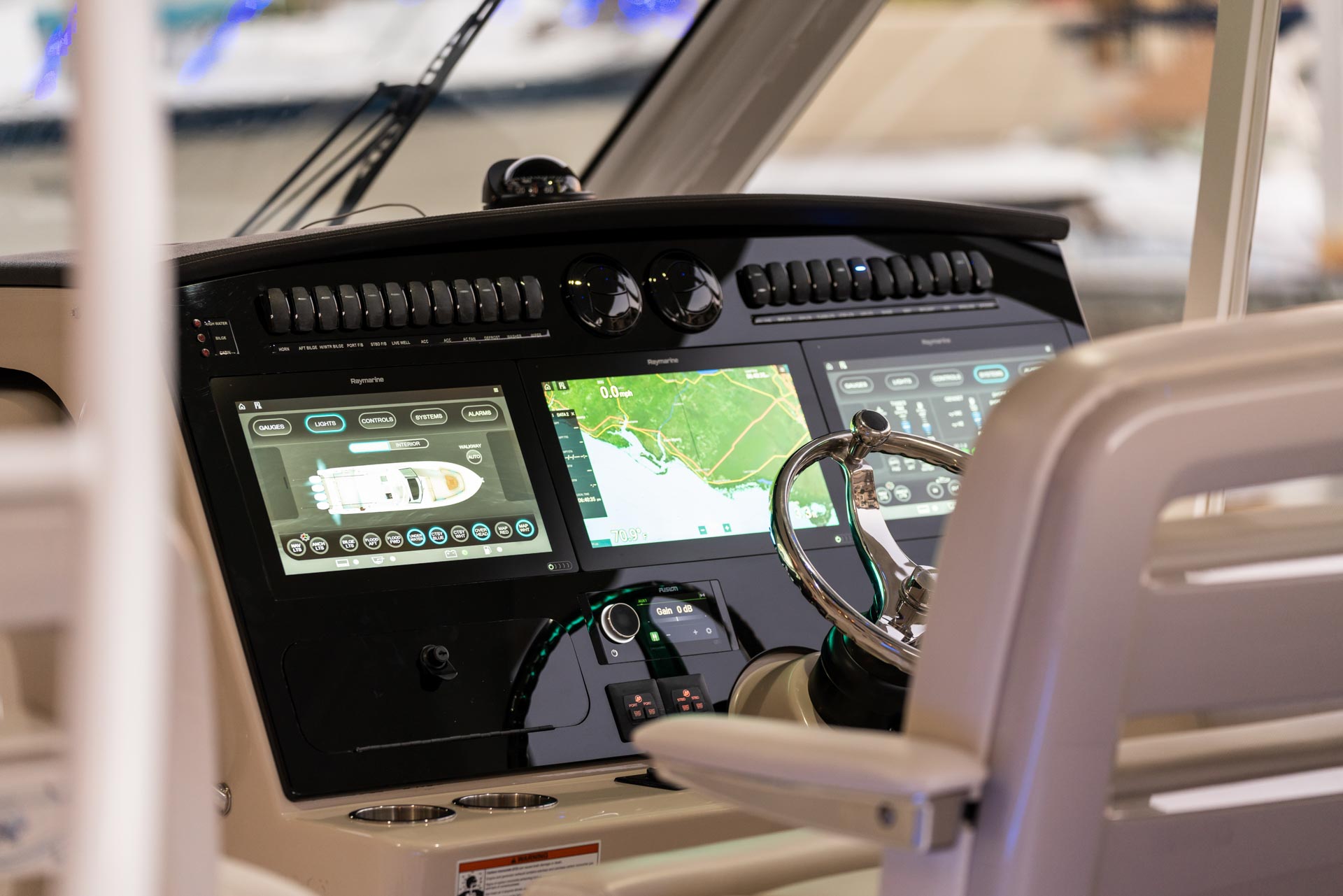 New 2026 Boston whaler 380 Realm for Sale | Vancouver, BC | M&P Yacht Centre