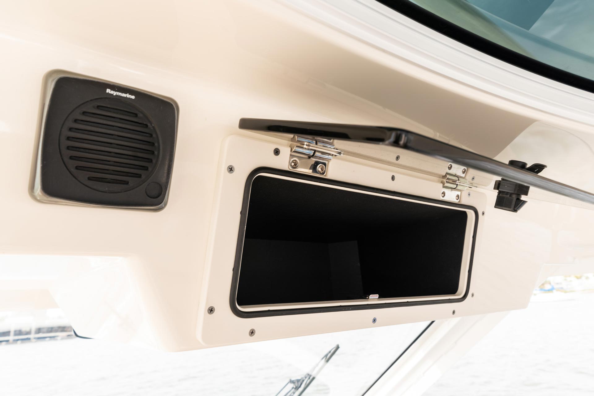 New 2026 Boston whaler 380 Realm for Sale | Vancouver, BC | M&P Yacht Centre