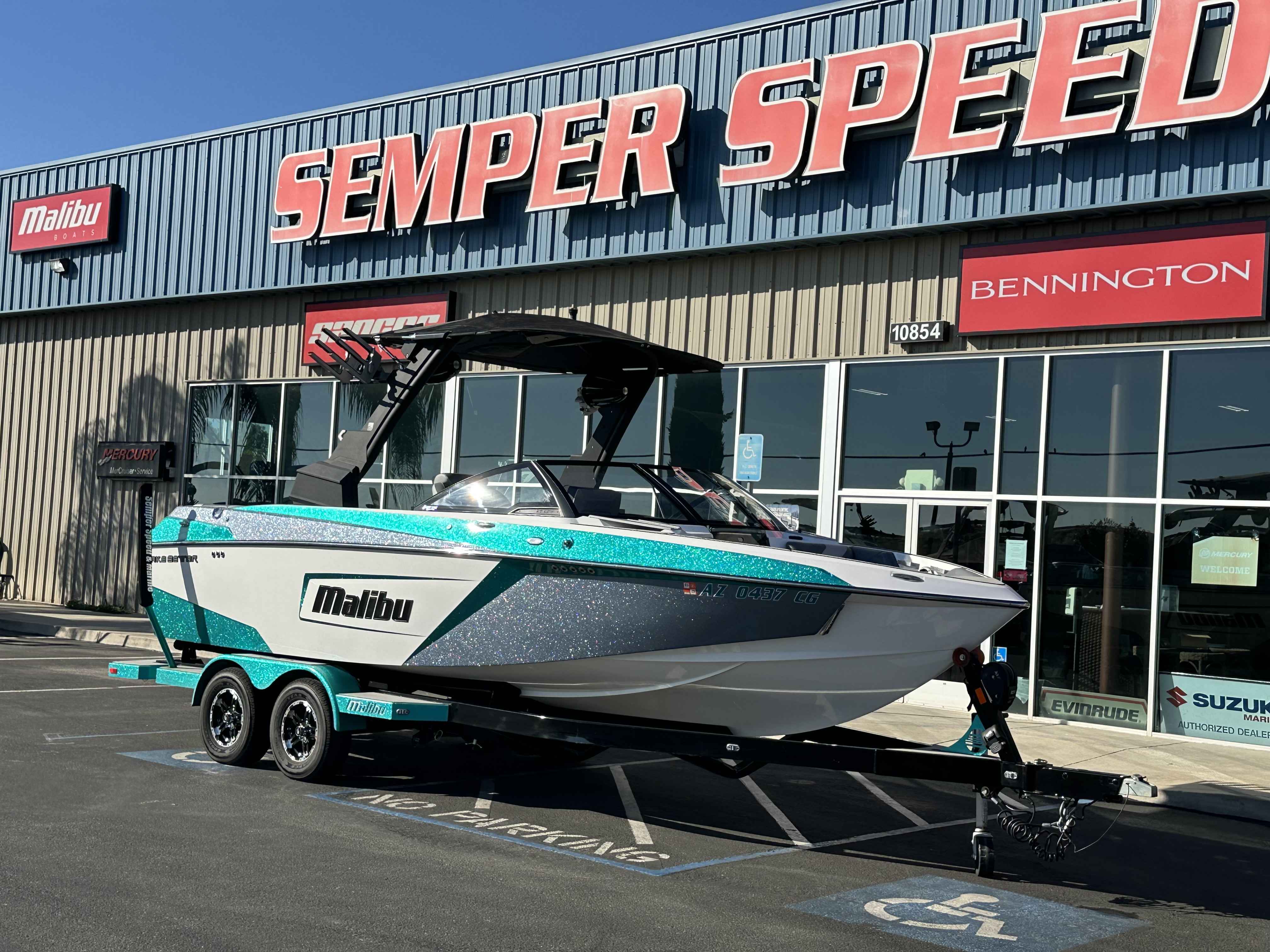 2019 Malibu 23 LSV-2