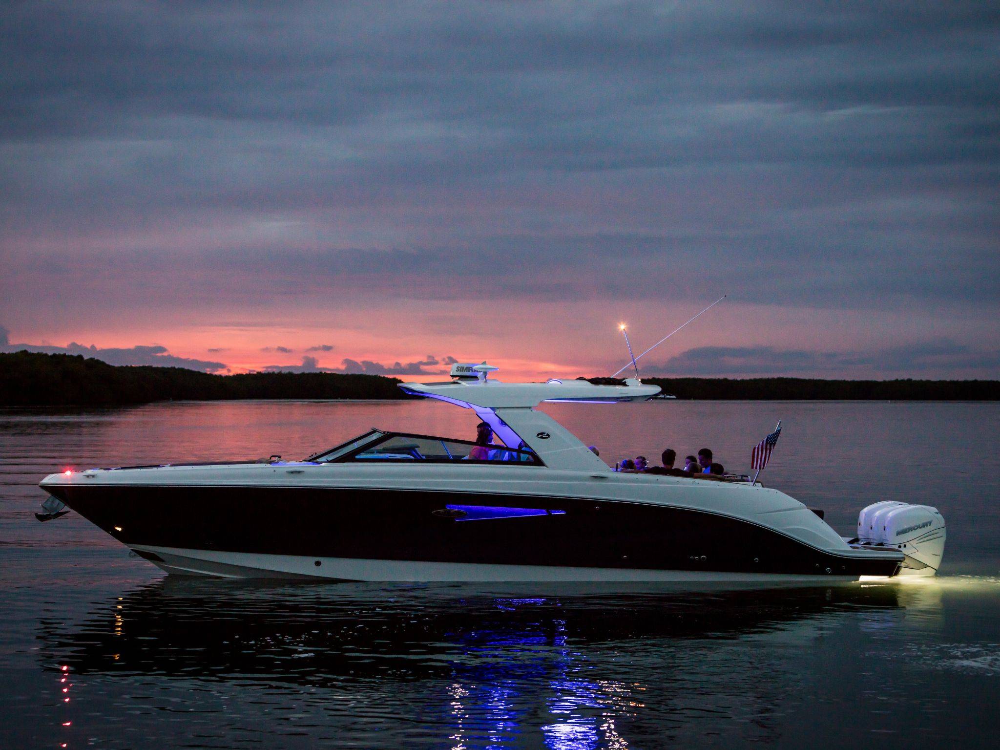 New 2026 Sea ray SLX 400 OB for Sale | Vancouver, BC | M&P Yacht Centre