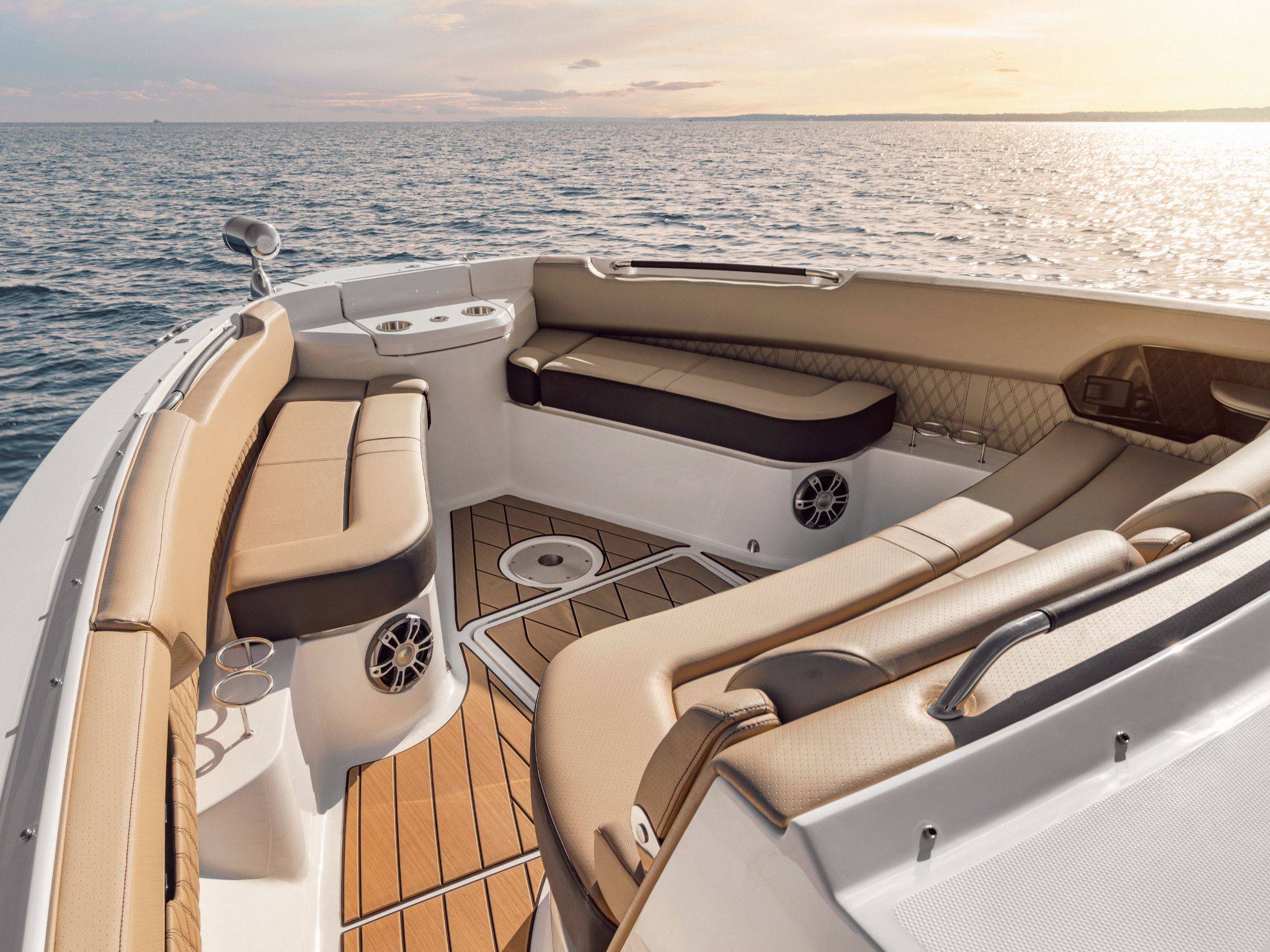 New 2026 Sea ray SLX 400 OB for Sale | Vancouver, BC | M&P Yacht Centre