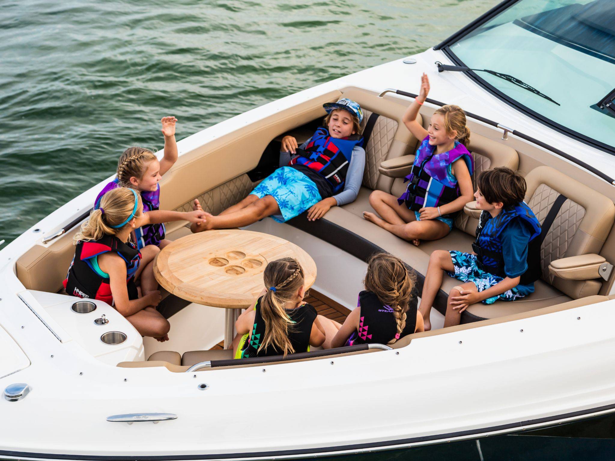 New 2026 Sea ray SLX 400 OB for Sale | Vancouver, BC | M&P Yacht Centre