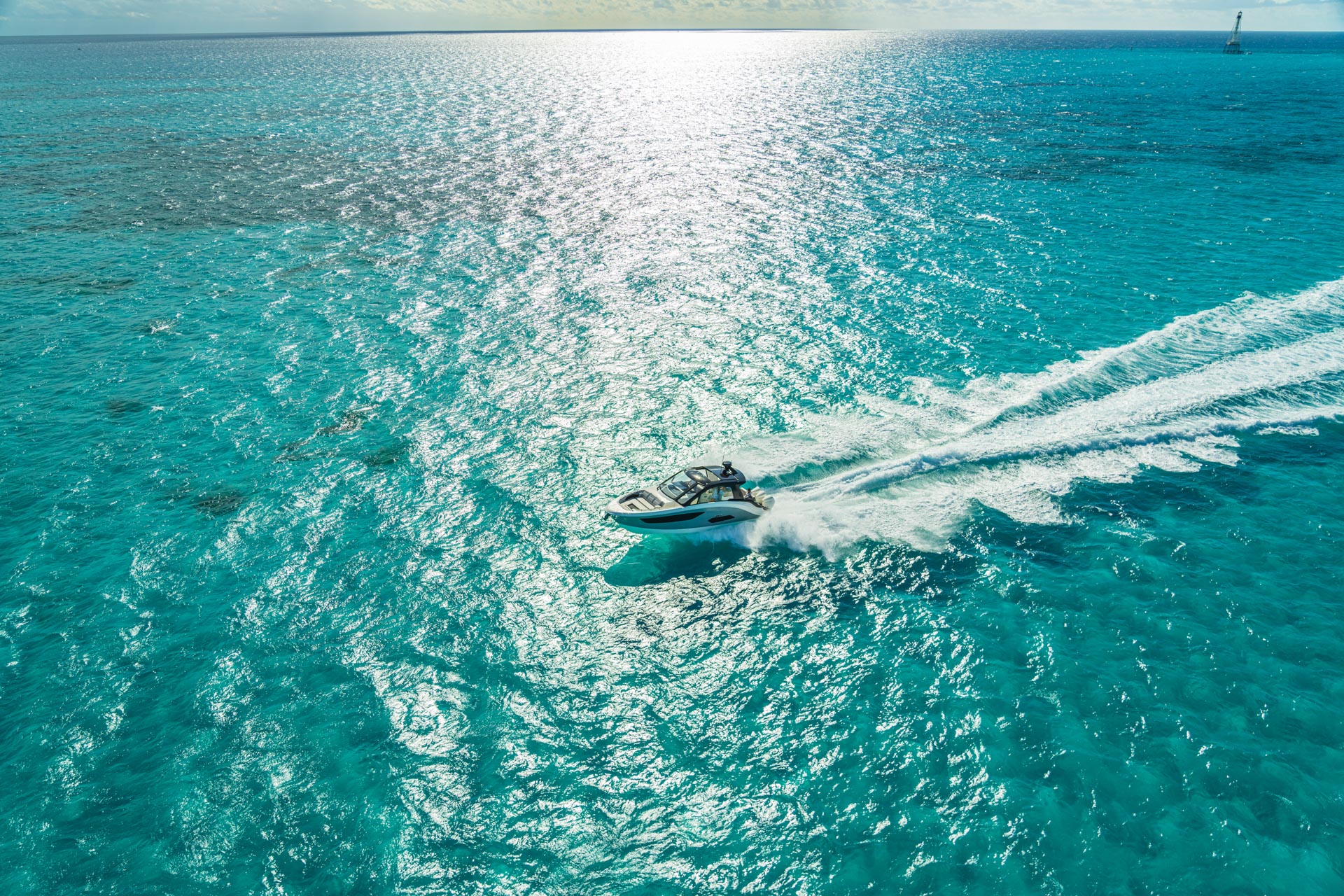 New 2026 Sea ray Sundancer 370 Outboard for Sale | Vancouver, BC | M&P Yacht Centre