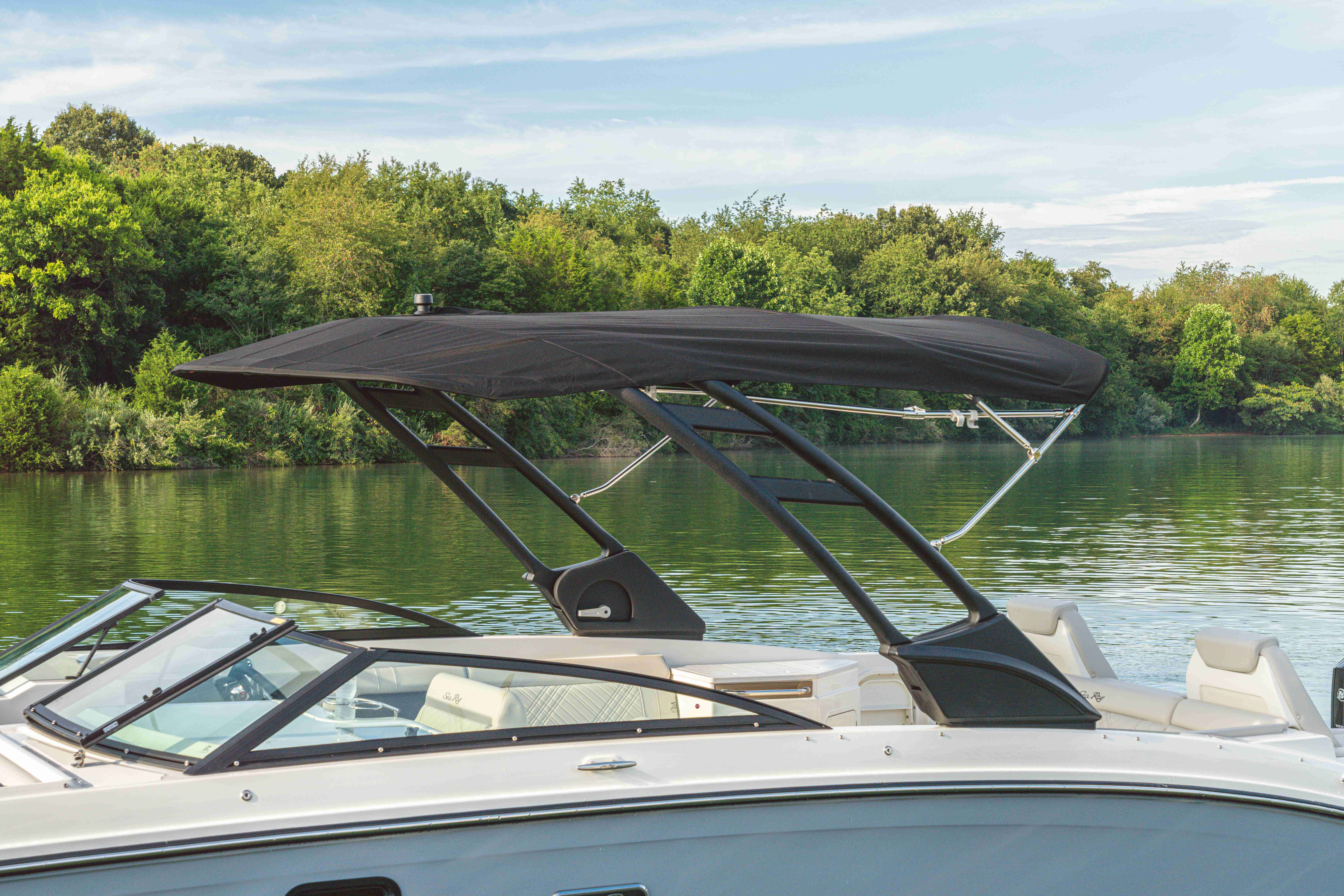 New 2026 Sea ray SDX 290 OB for Sale | Vancouver, BC | M&P Yacht Centre