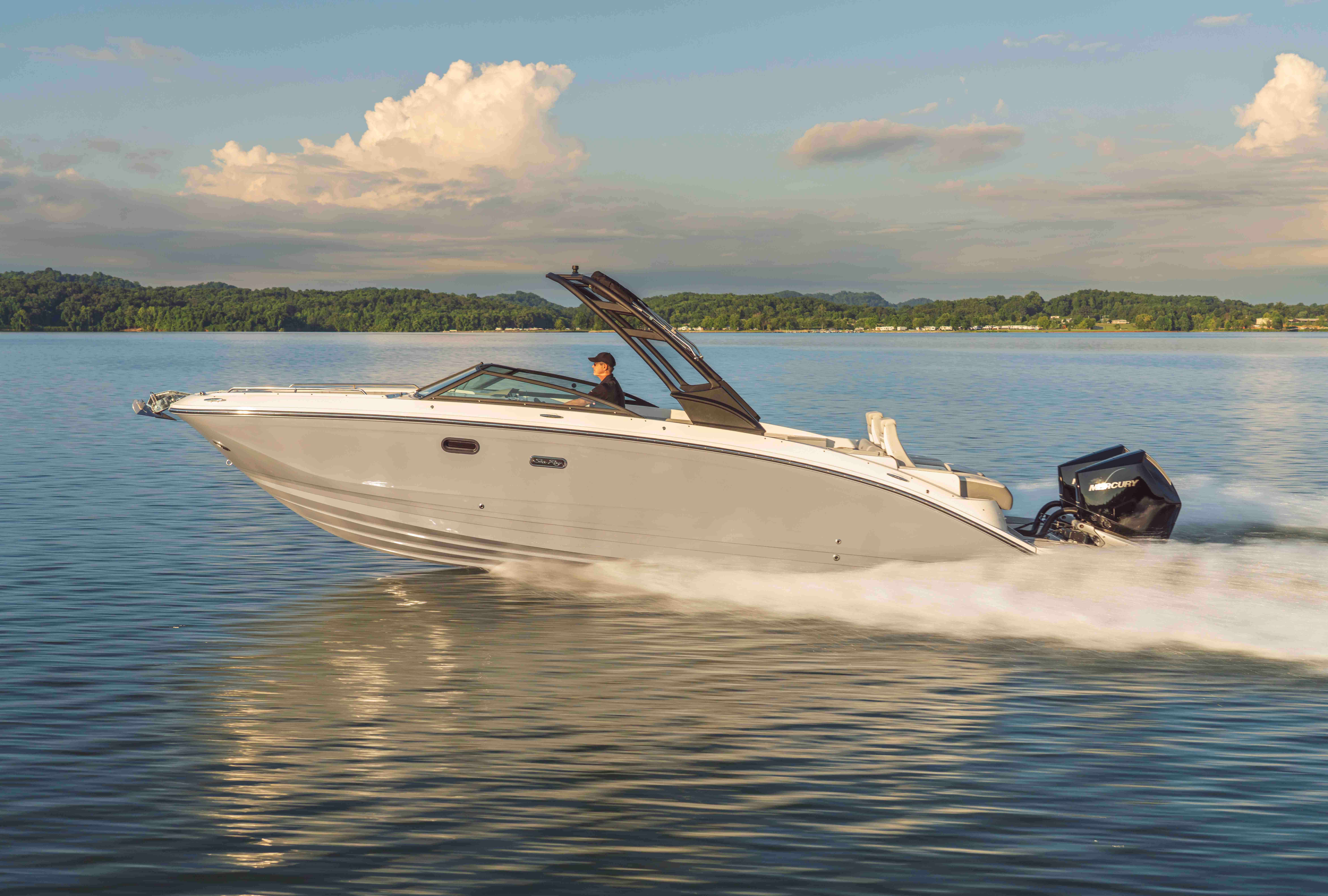 New 2026 Sea ray SDX 290 OB for Sale | Vancouver, BC | M&P Yacht Centre