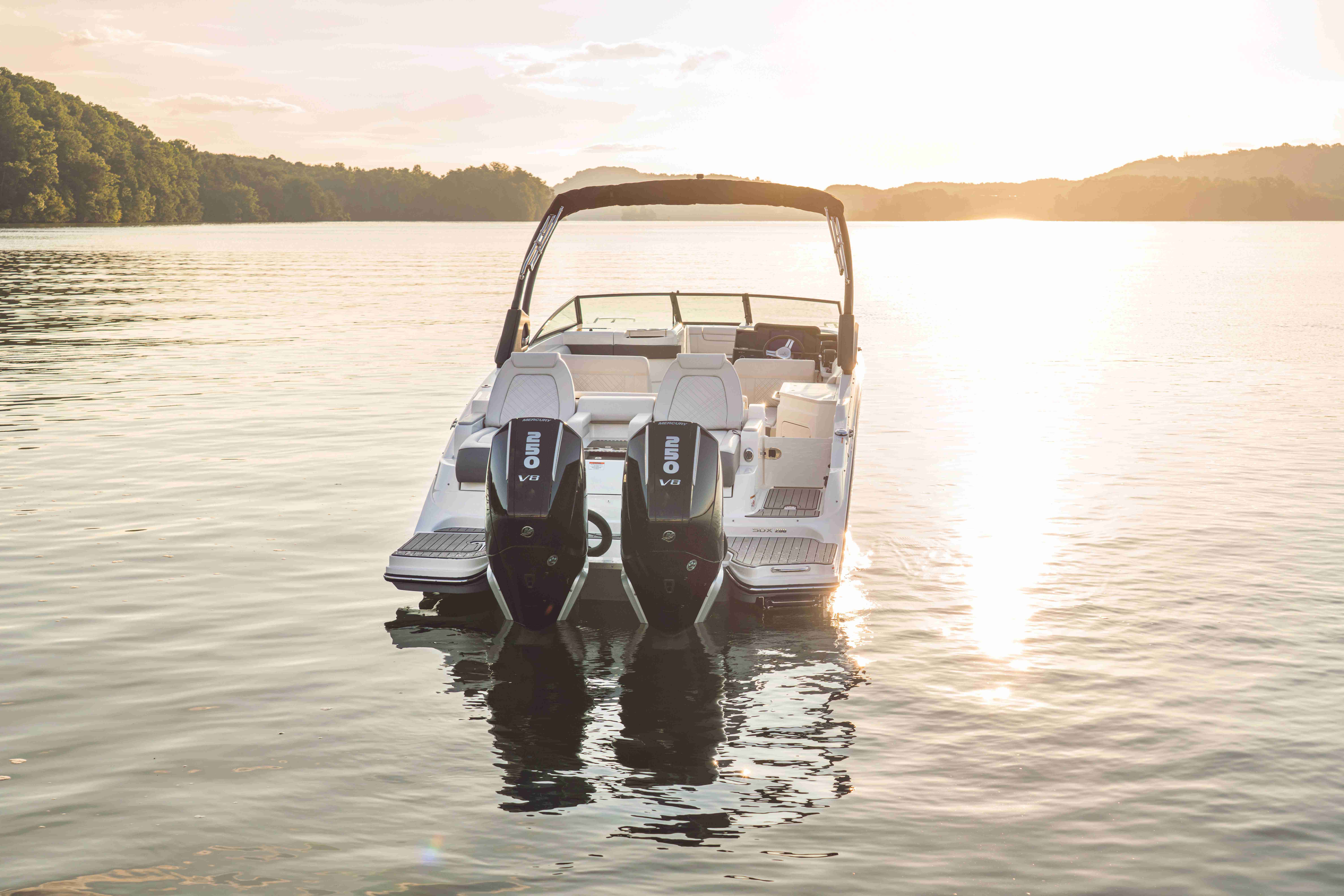 New 2026 Sea ray SDX 290 OB for Sale | Vancouver, BC | M&P Yacht Centre