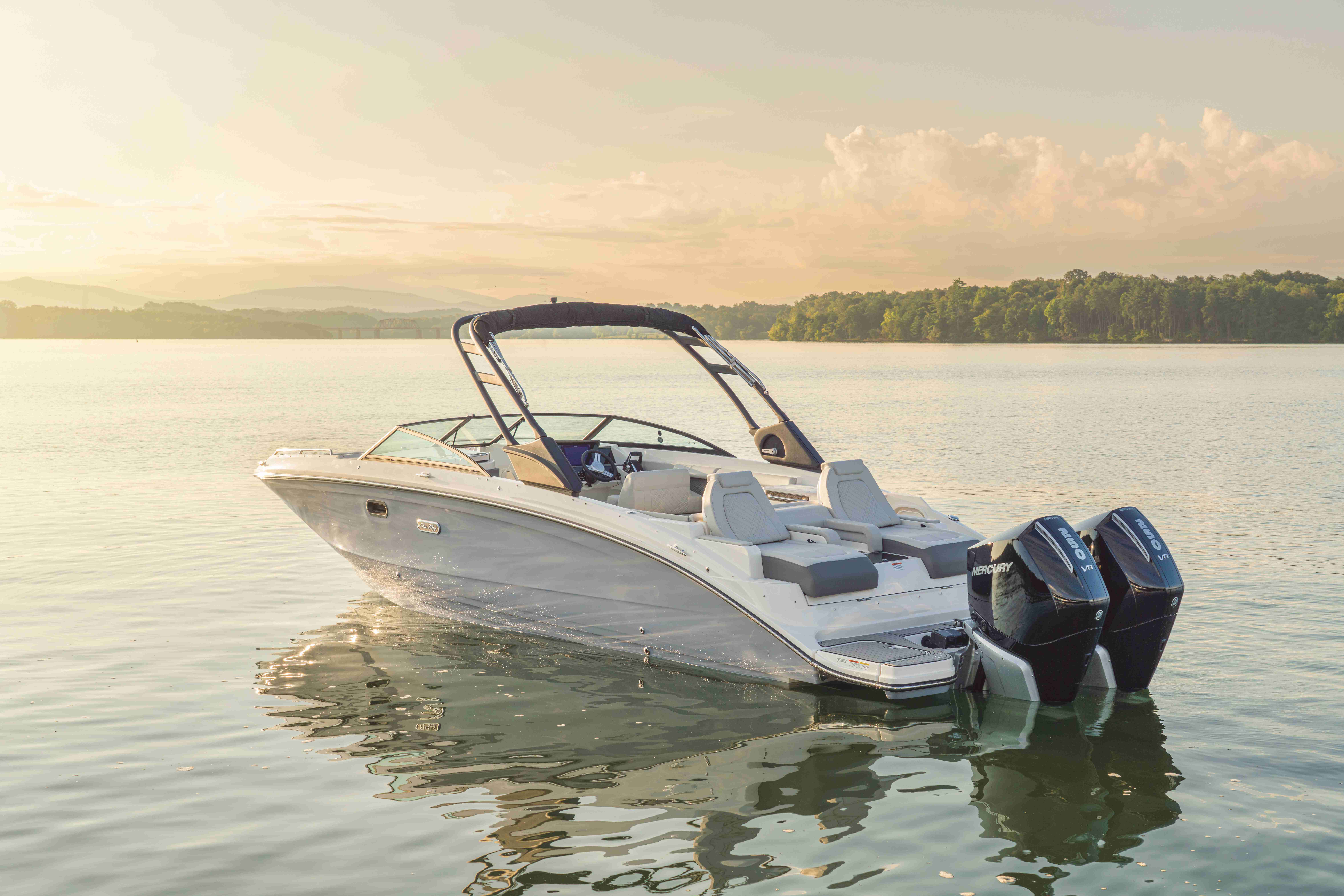 New 2026 Sea ray SDX 290 OB for Sale | Vancouver, BC | M&P Yacht Centre