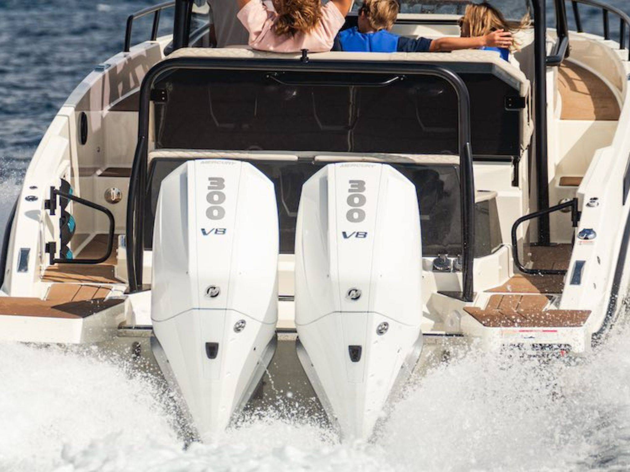 New 2026 Navan S30 for Sale | Vancouver, BC | M&P Yacht Centre