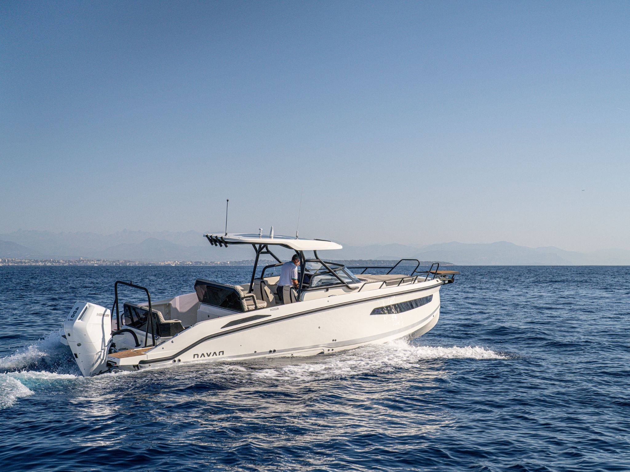 New 2026 Navan S30 for Sale | Vancouver, BC | M&P Yacht Centre