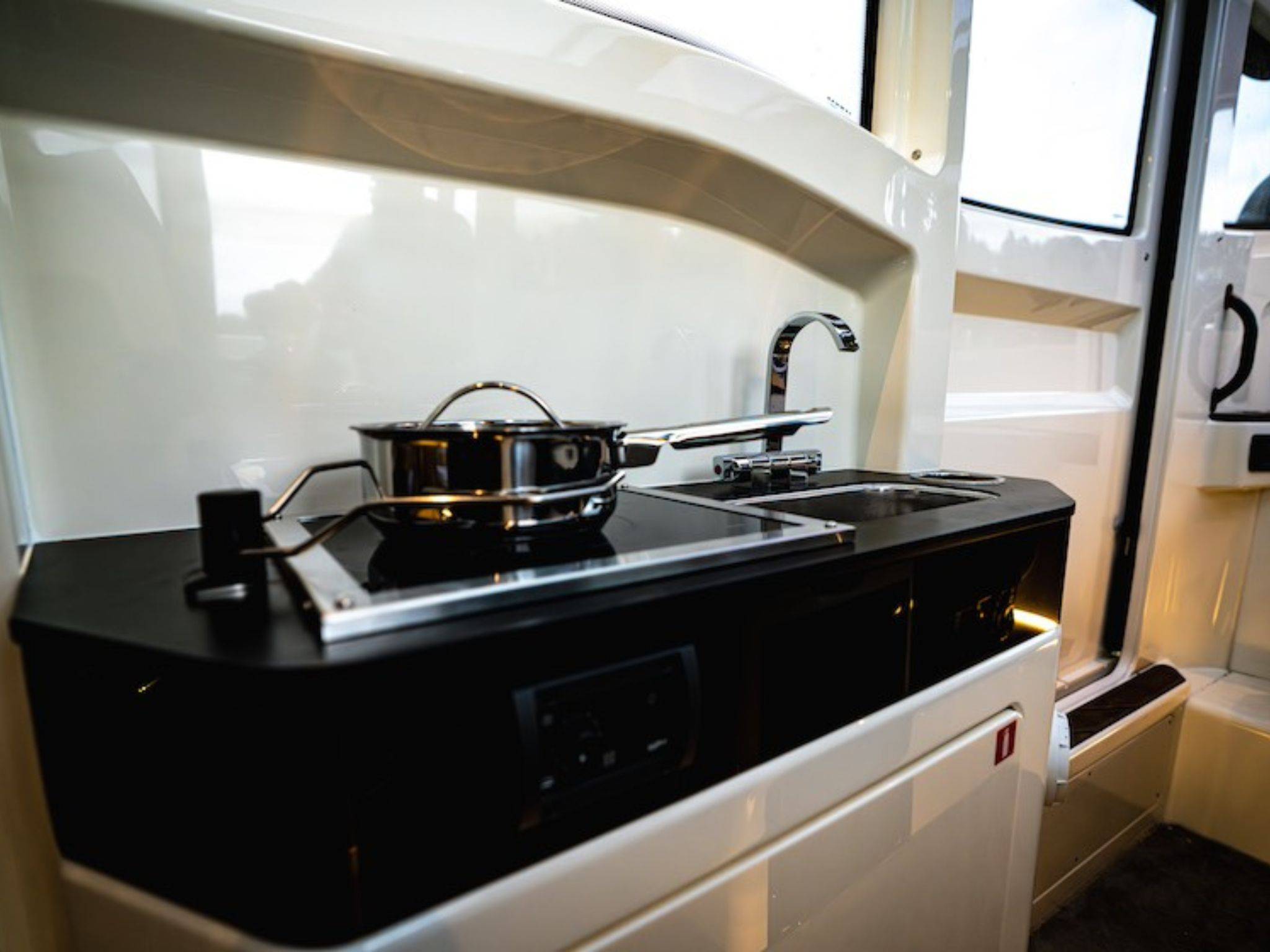 New 2025 Navan C30 for Sale | Vancouver, BC | M&P Yacht Centre