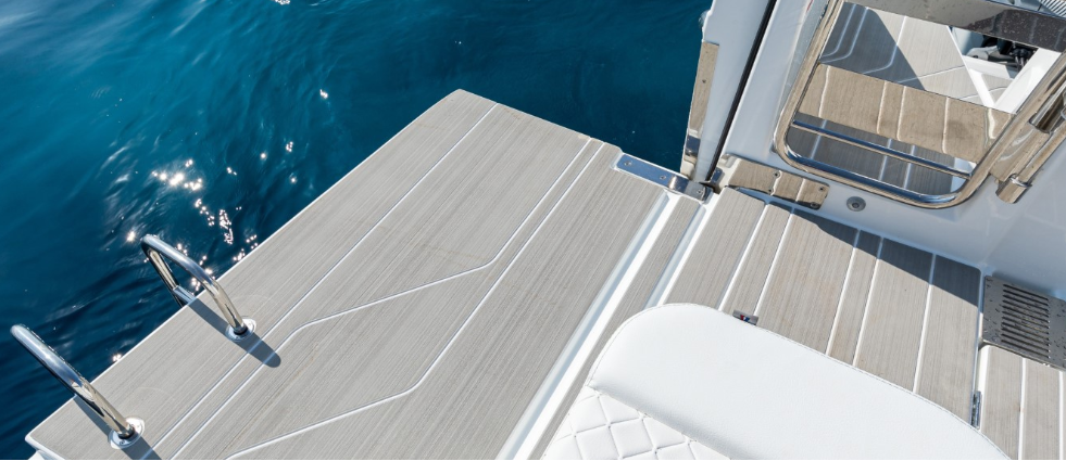 New 2026 Wellcraft 38 T-Top for Sale | Vancouver, BC | M&P Yacht Centre