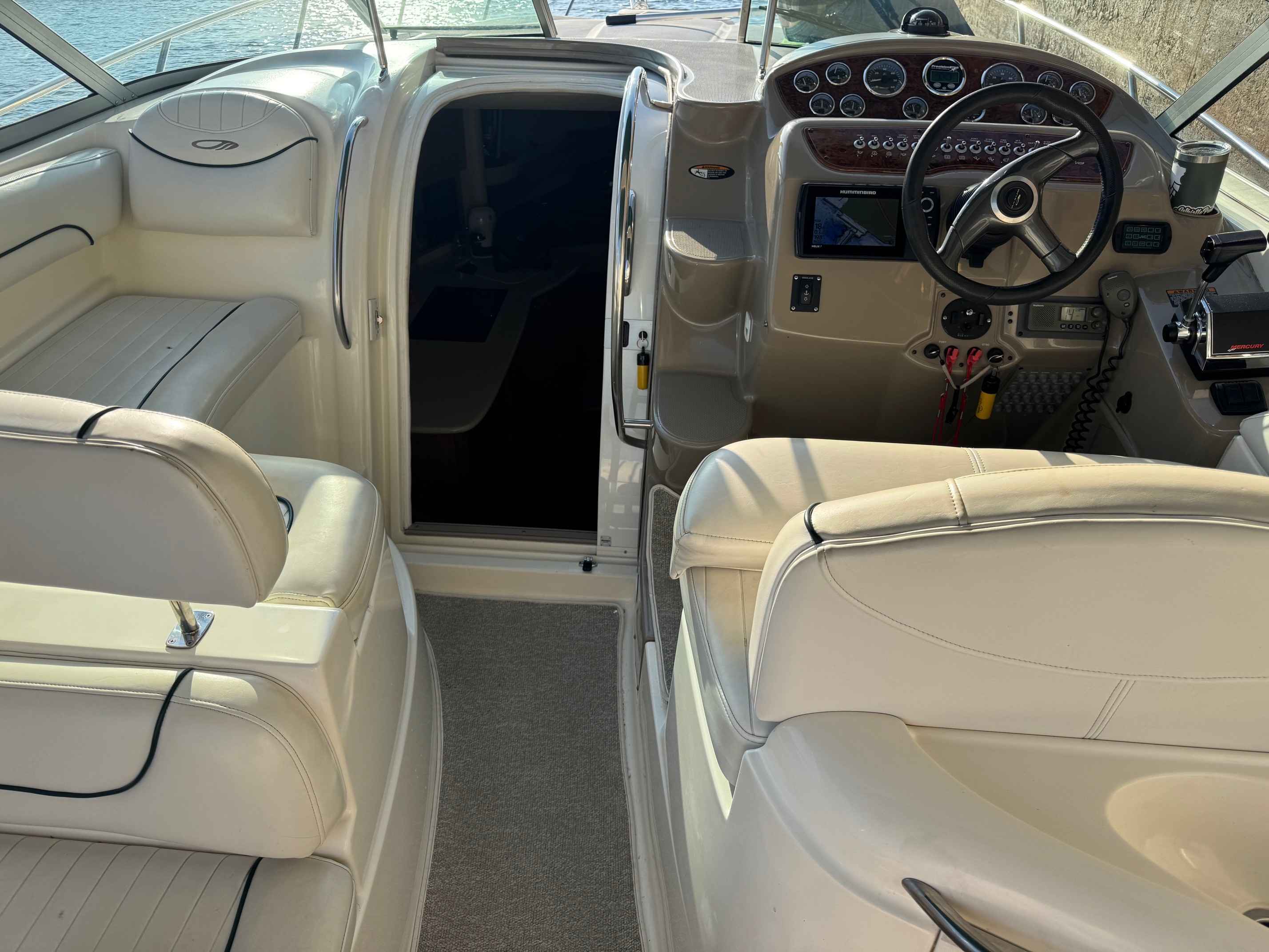 boat-carouselImage-image