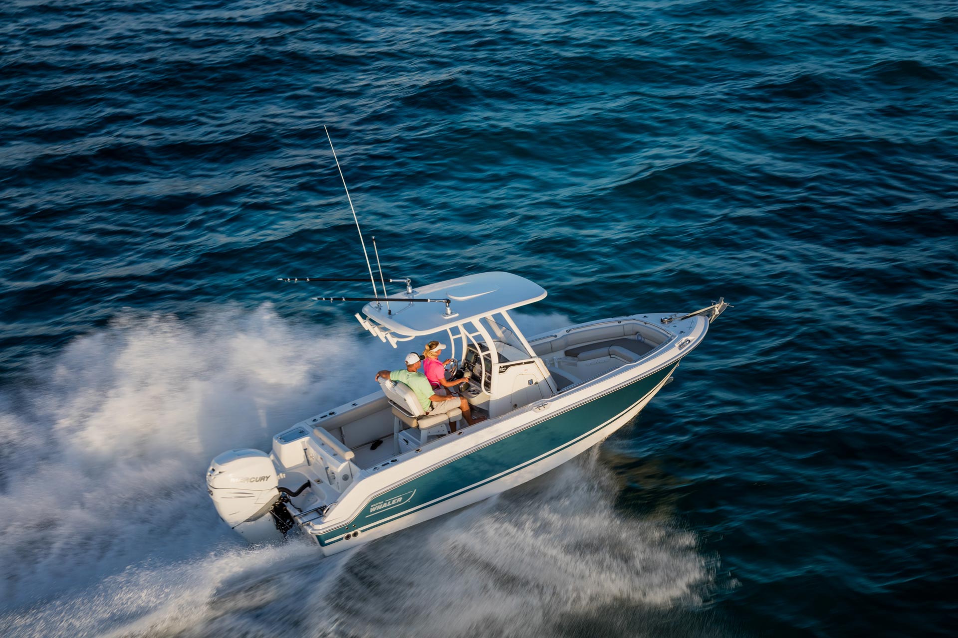 2026 Boston Whaler 230 Outrage -34