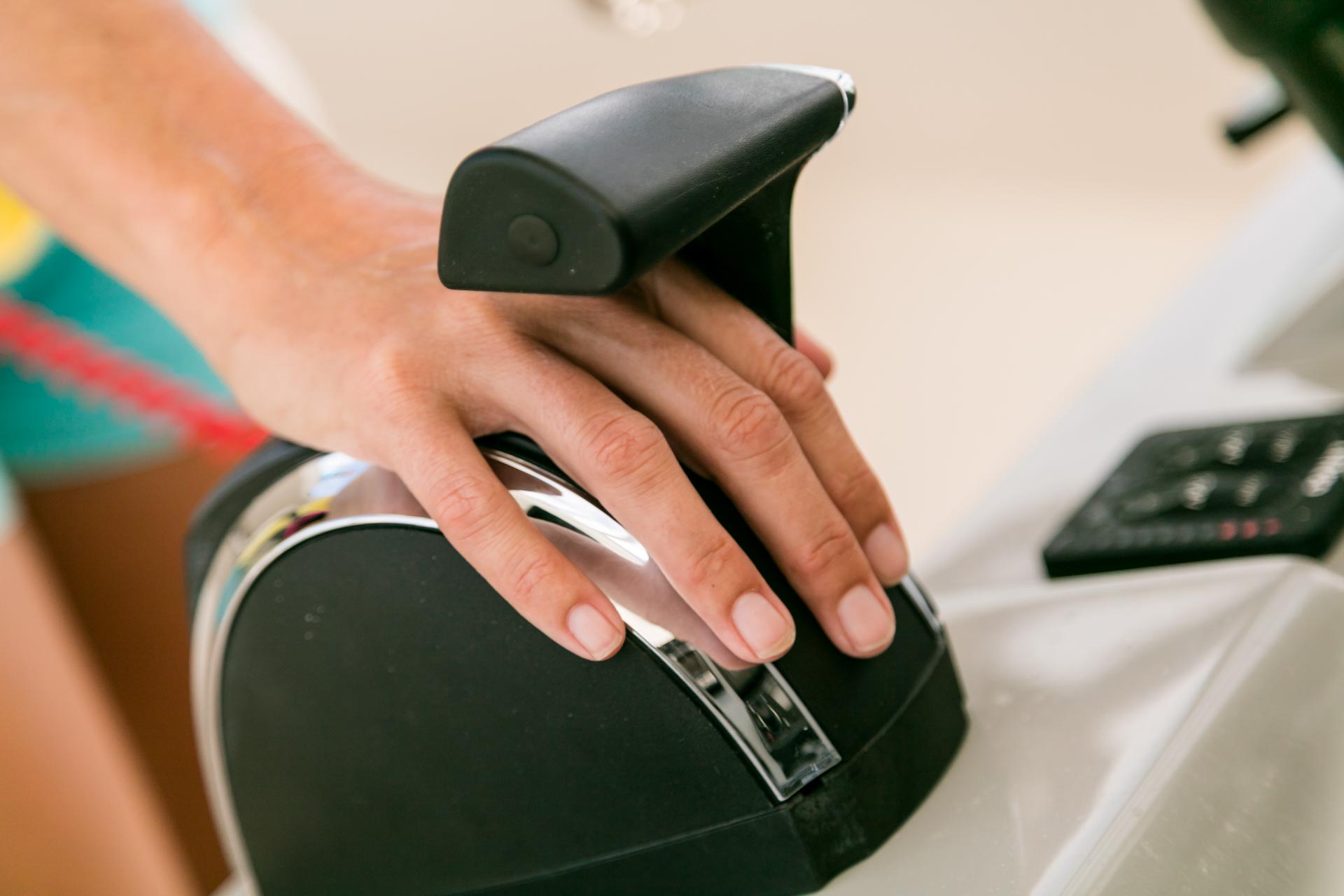 2026 Boston Whaler 230 Outrage -51