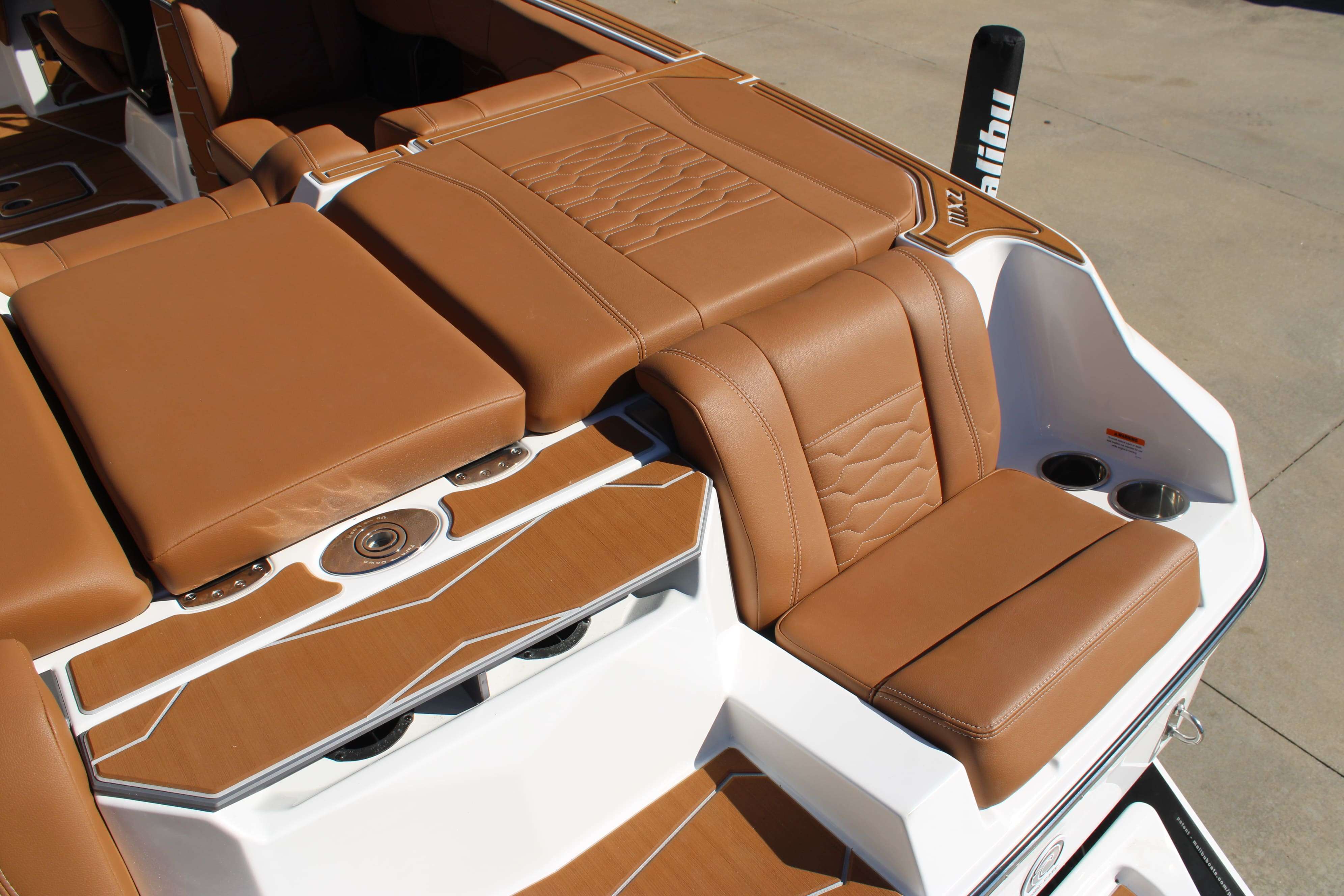 2026 Malibu Boats Wakesetter 24 MXZ-11