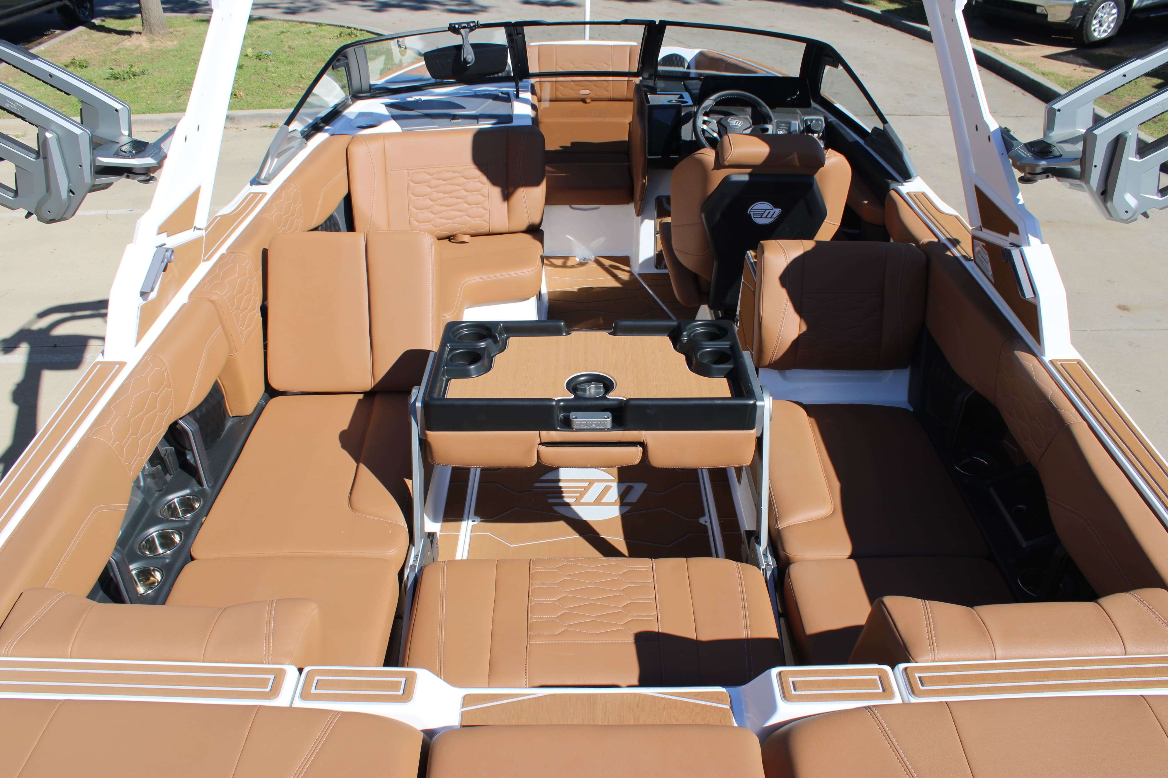 2026 Malibu Boats Wakesetter 24 MXZ-16