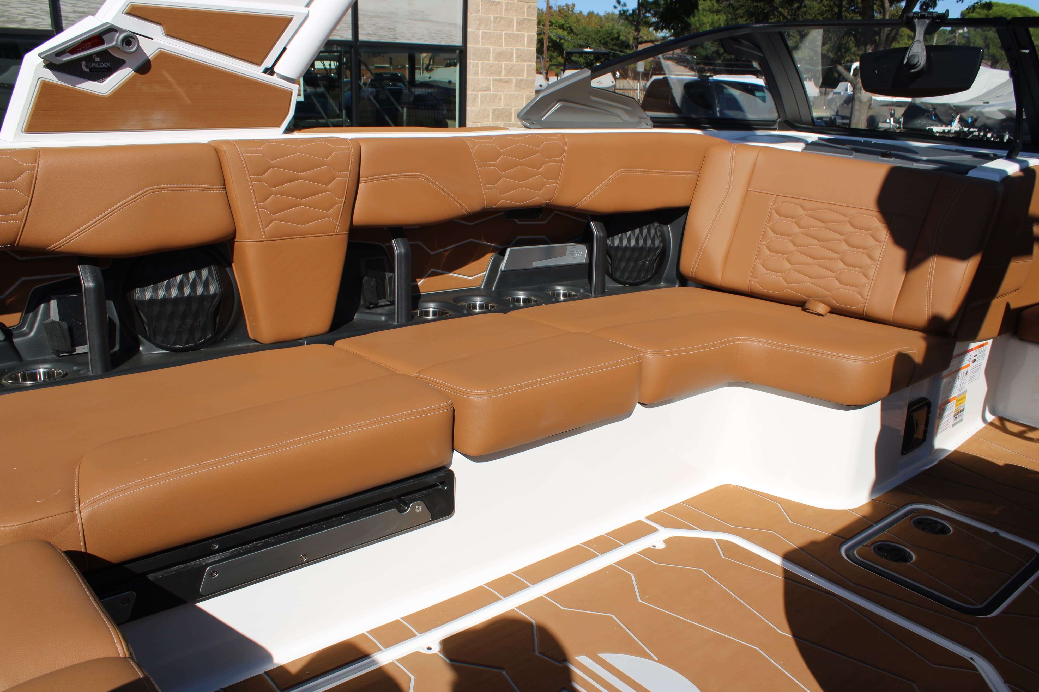 2026 Malibu Boats Wakesetter 24 MXZ-18