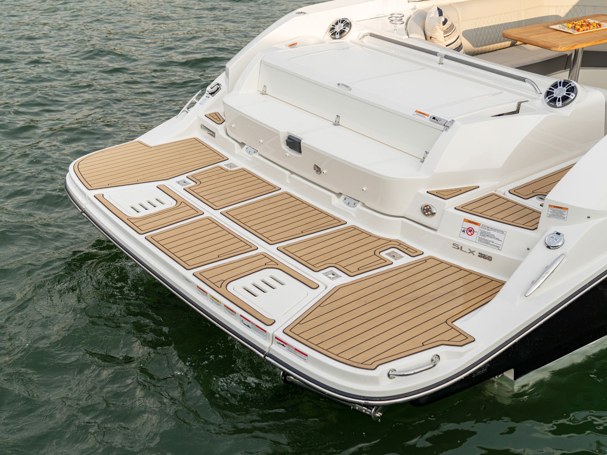 New 2026 Sea ray SLX 350 for Sale | Vancouver, BC | M&P Yacht Centre