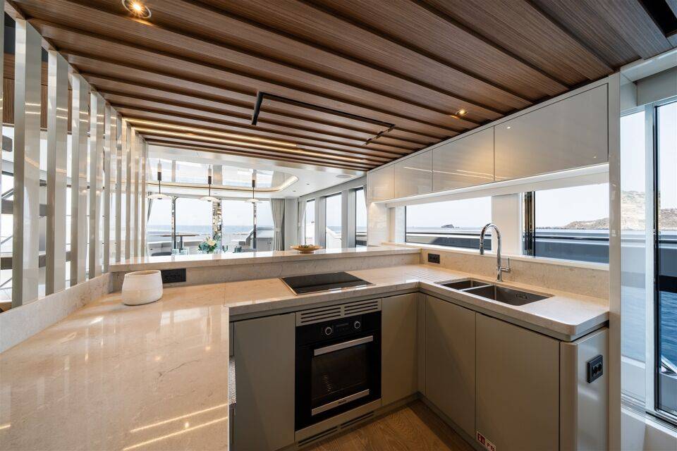 New 2026 Sunseeker 82 Ocean Enclosed for Sale | Vancouver, BC | M&P Yacht Centre