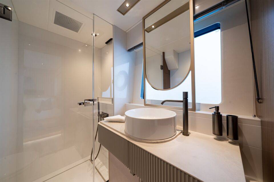 New 2026 Sunseeker 82 Ocean Enclosed for Sale | Vancouver, BC | M&P Yacht Centre