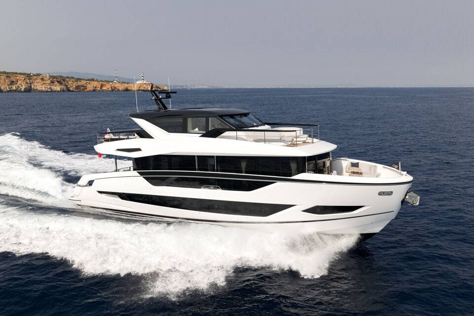 New 2026 Sunseeker 82 Ocean Enclosed for Sale | Vancouver, BC | M&P Yacht Centre