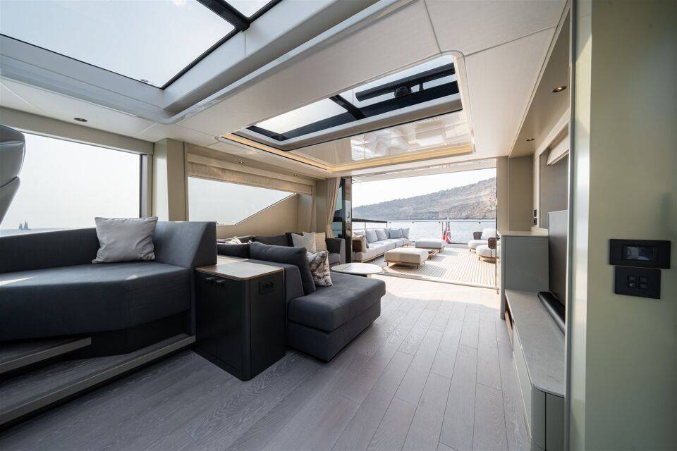 New 2026 Sunseeker 82 Ocean Enclosed for Sale | Vancouver, BC | M&P Yacht Centre