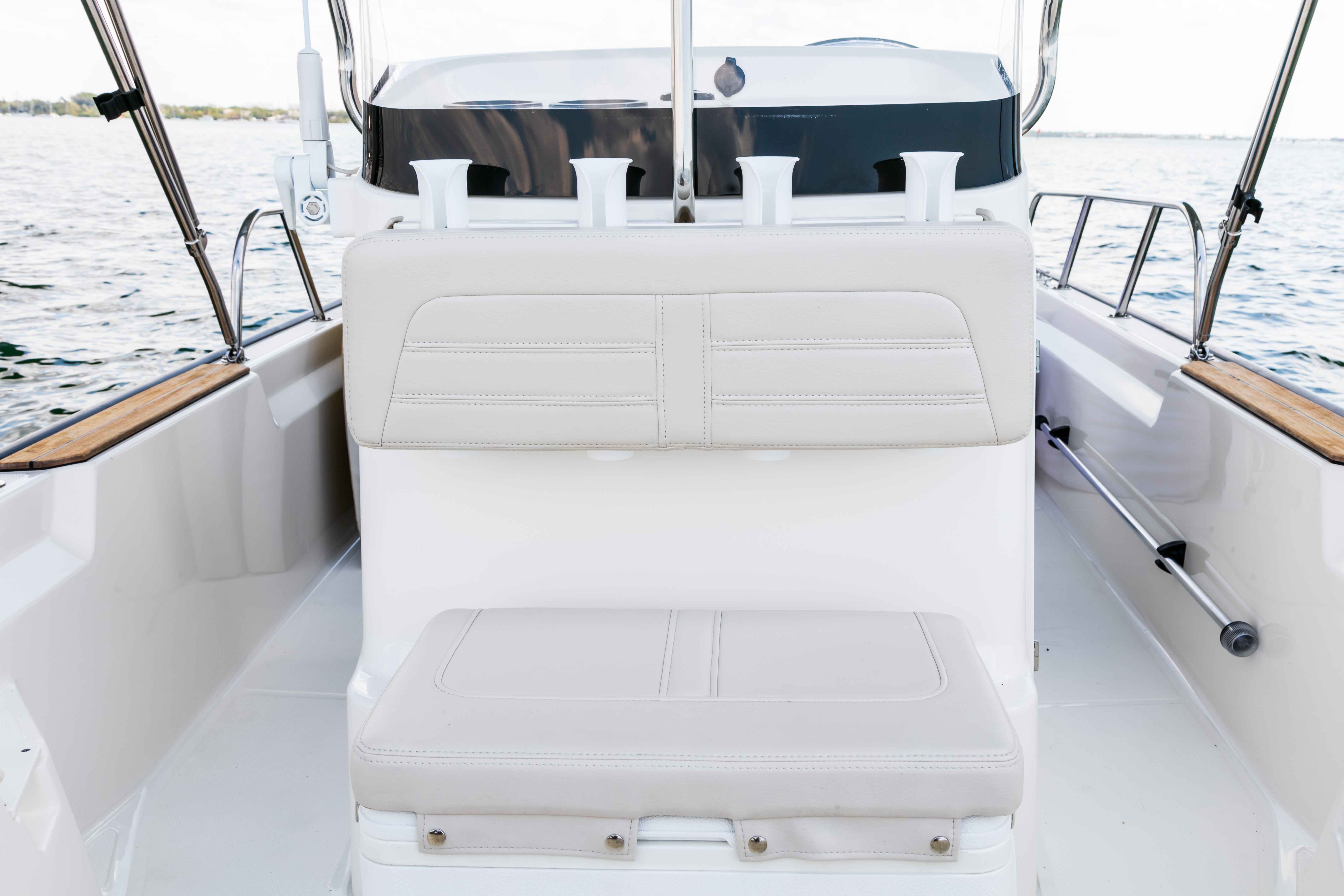 2026 Boston Whaler 150 Montauk-2