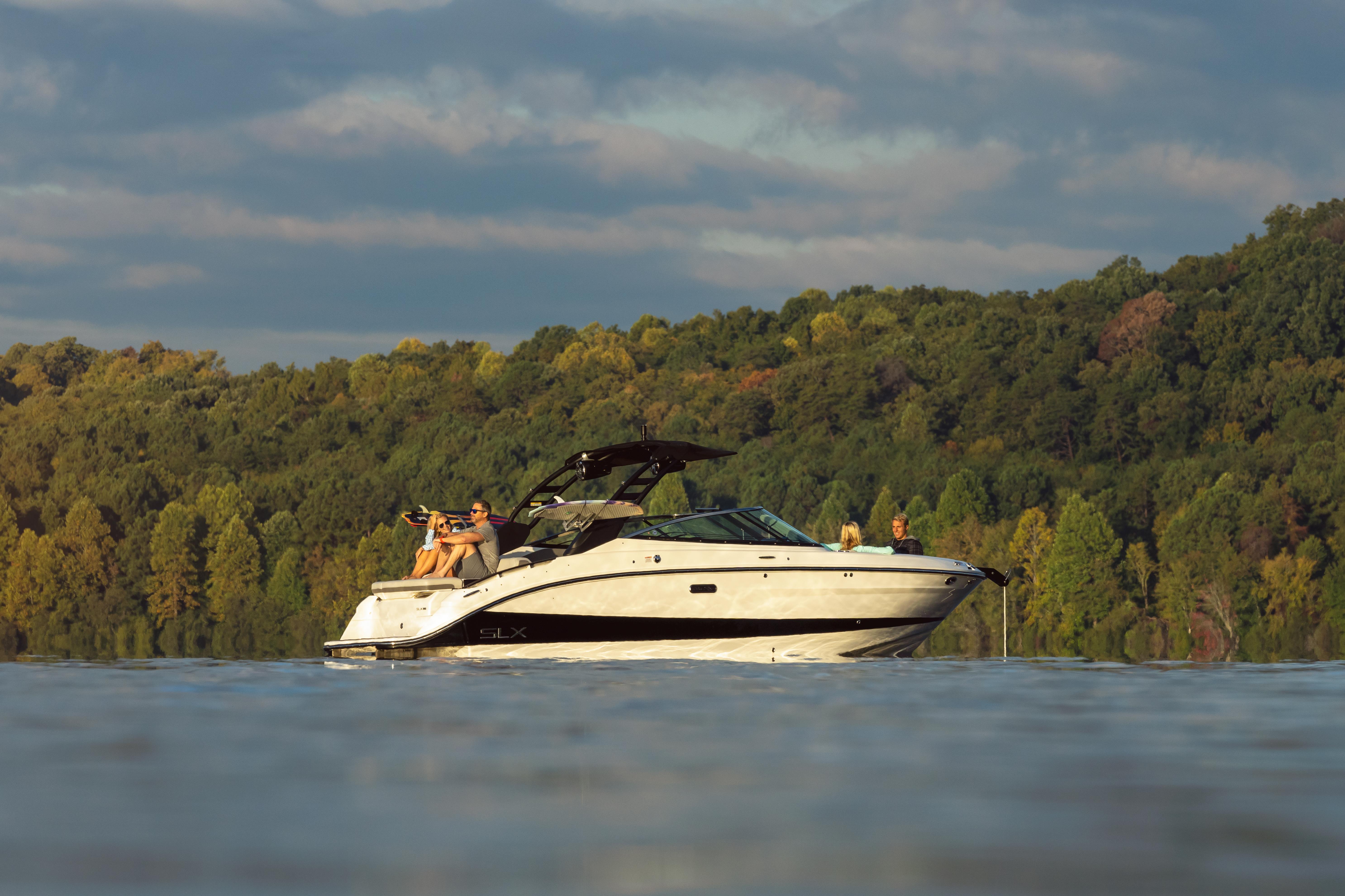 2026 Sea Ray SLX 260 Surf -3