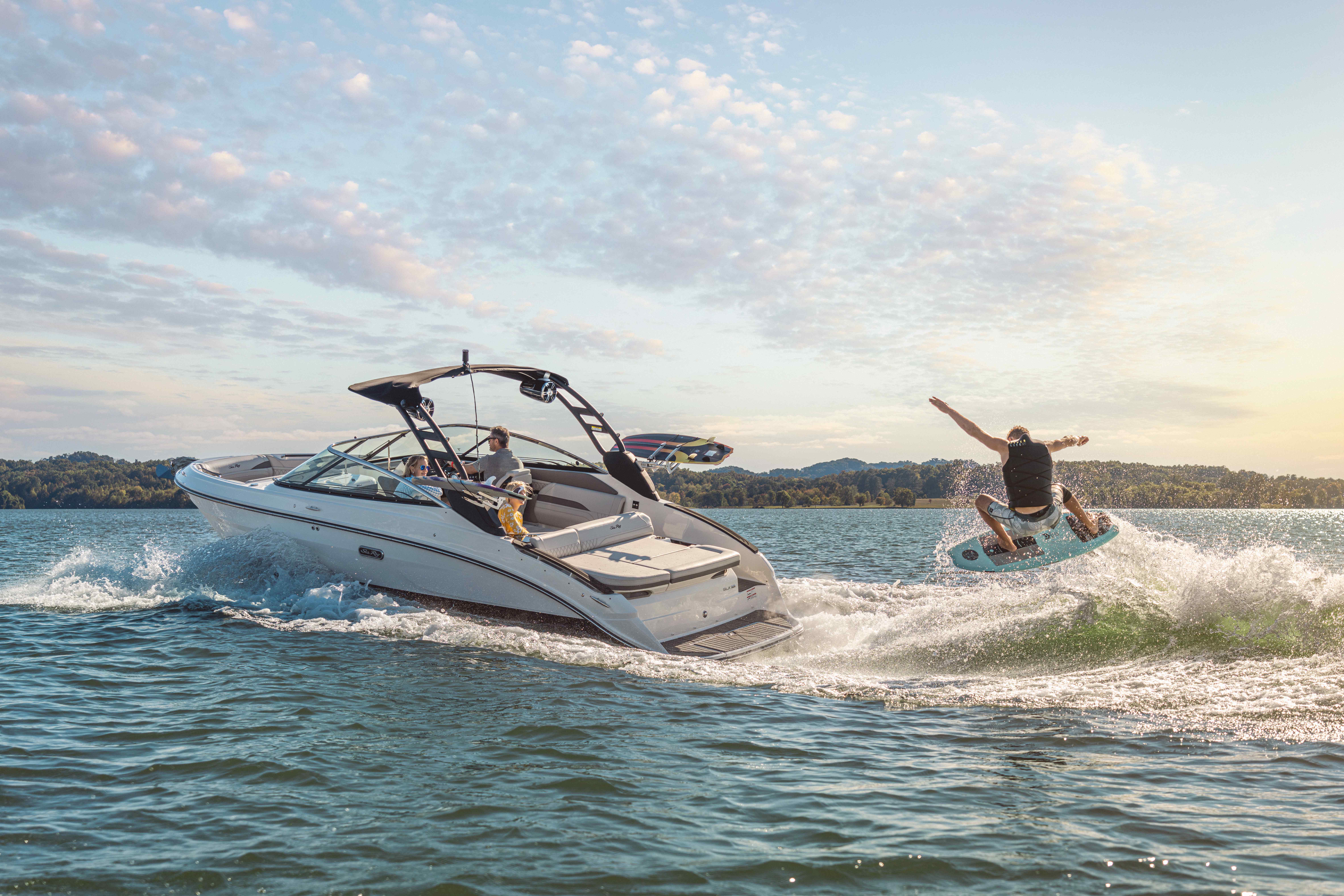 2026 Sea Ray SLX 260 Surf -1