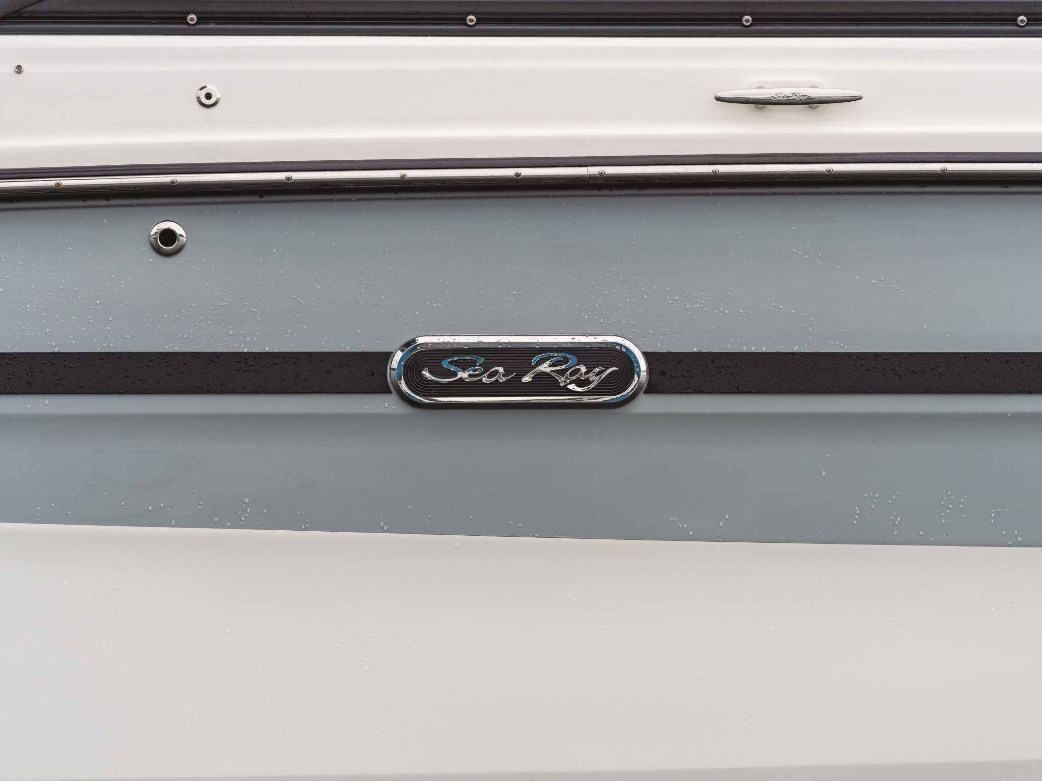 2026 Sea Ray SDX 270 Surf -11